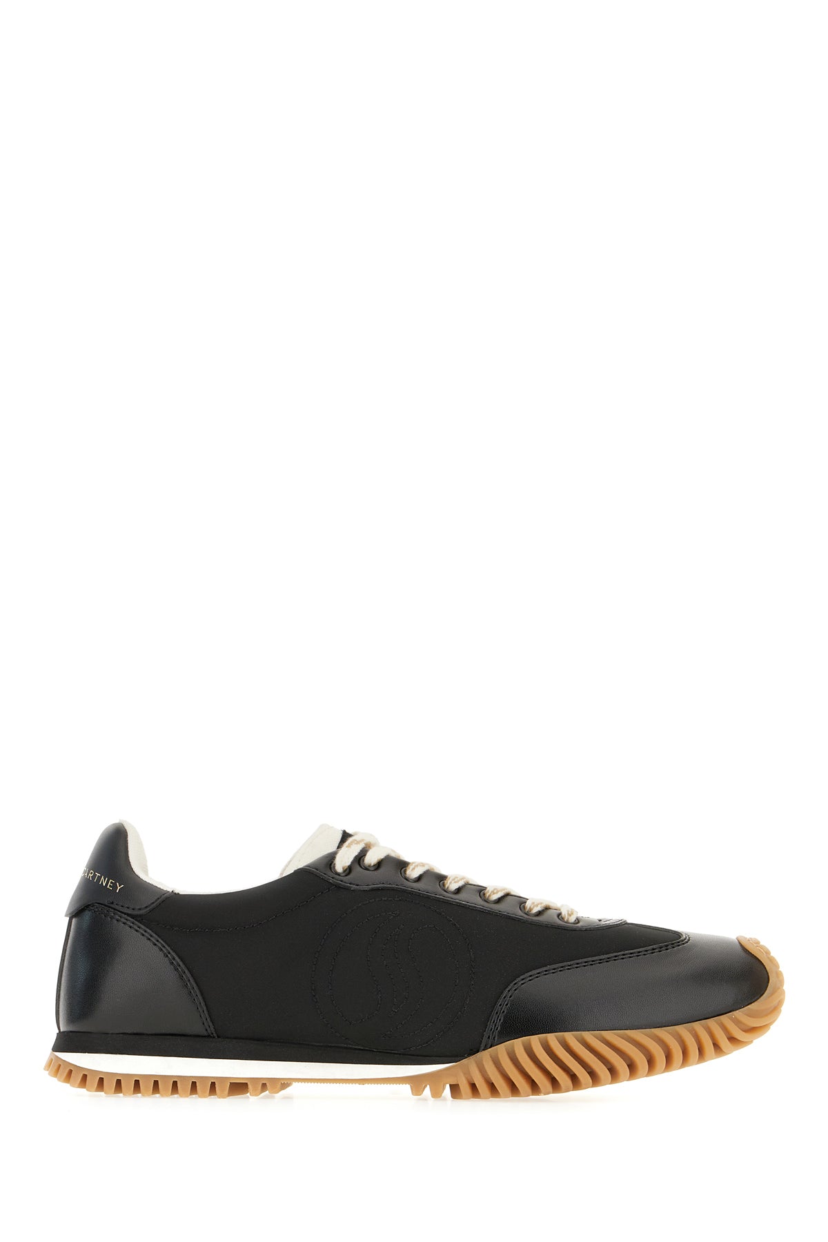 SNEAKERS_810564E00246_1000_Image_1