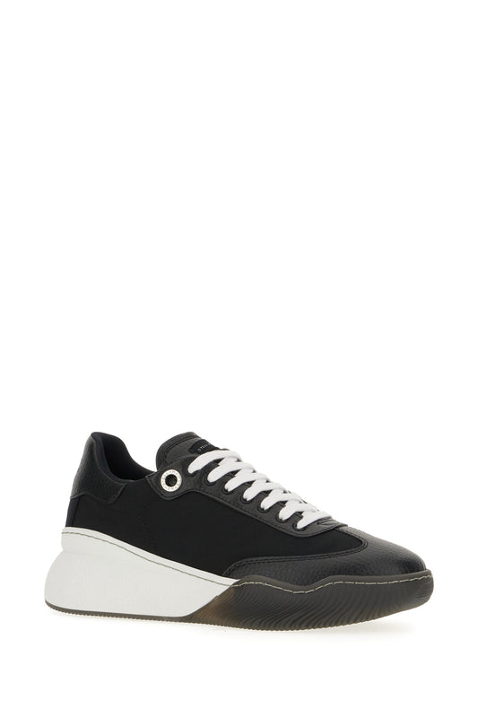SNEAKERS_810612E00262_1000_Image_2