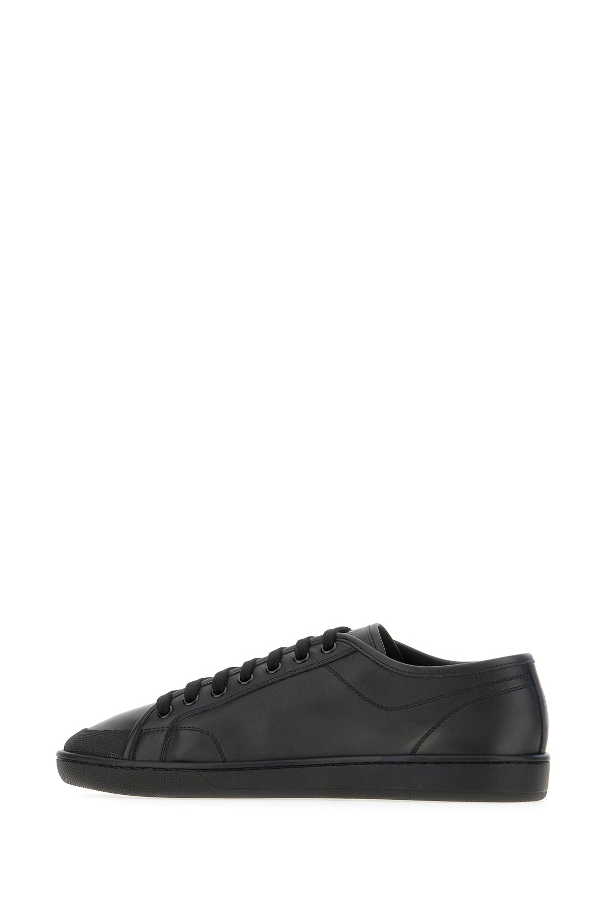 SNEAKERS_82008700N00_1000_Image_3