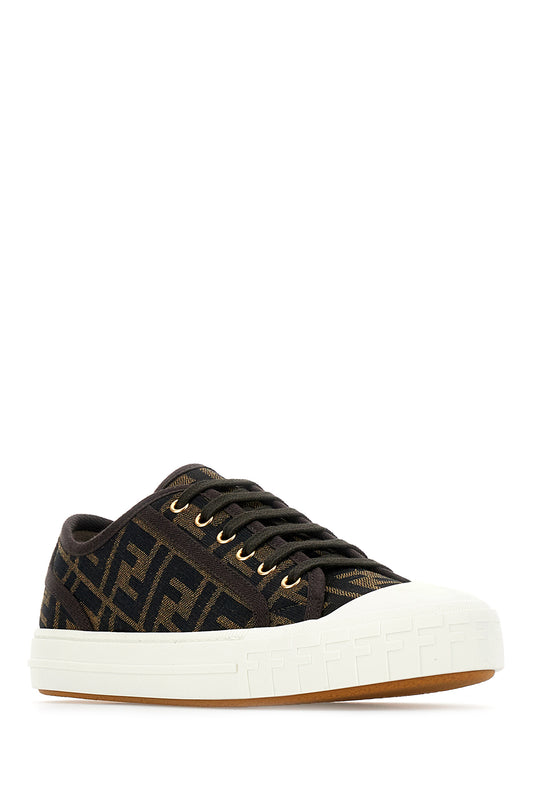 SNEAKERS_8E8325AJZX_F0R7V_Image_2