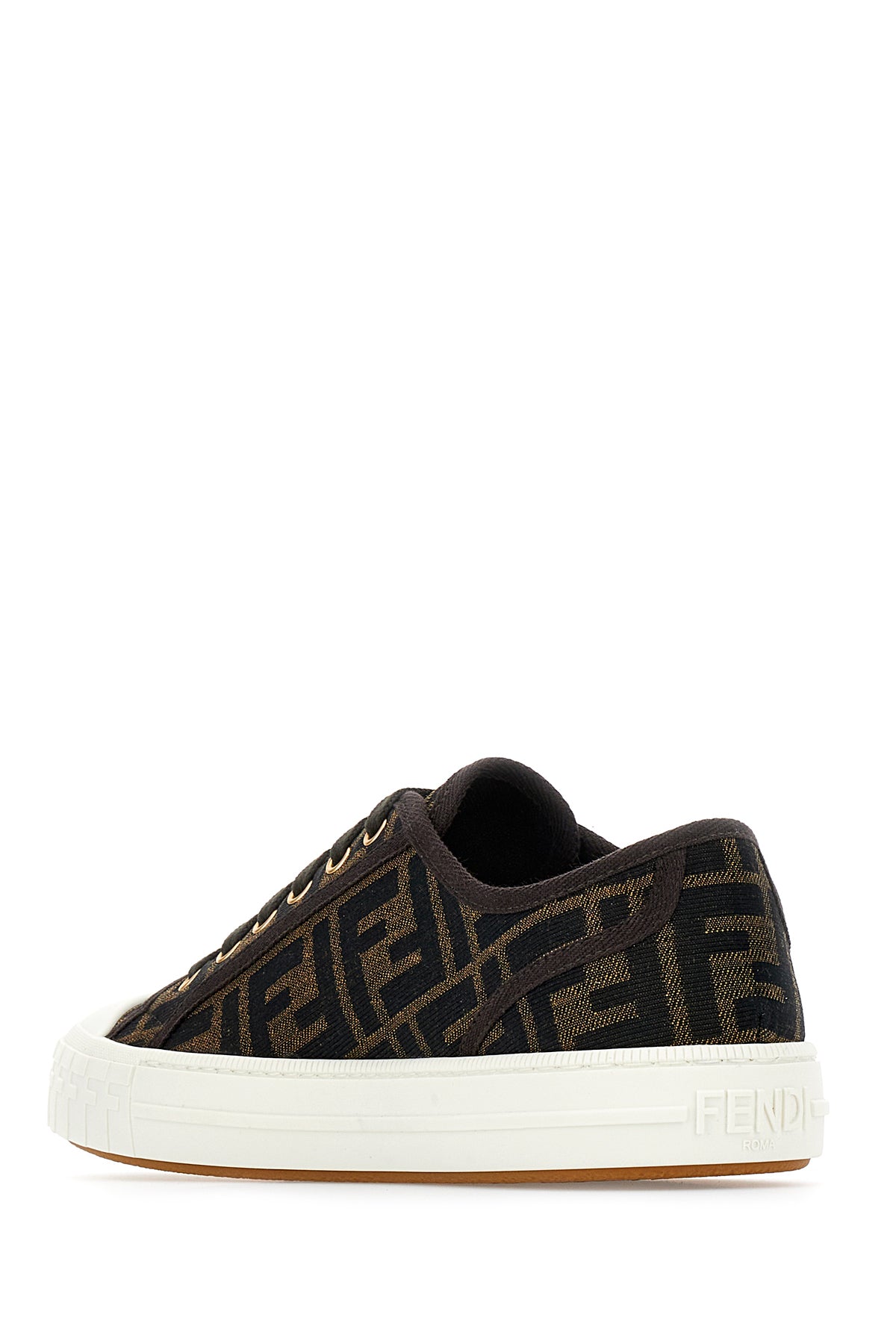 SNEAKERS_8E8325AJZX_F0R7V_Image_3