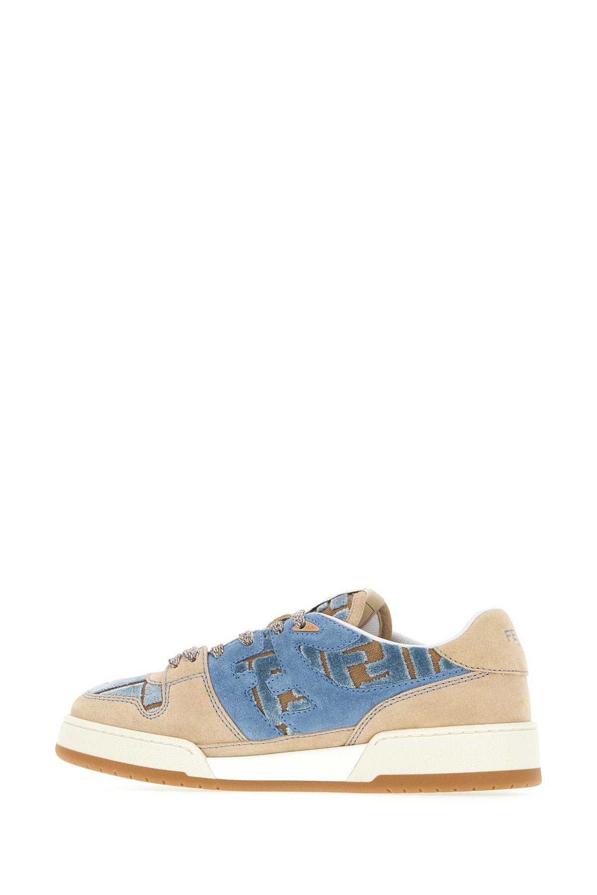 SNEAKERS_8E8625AOTH_F1R7S_Image_3