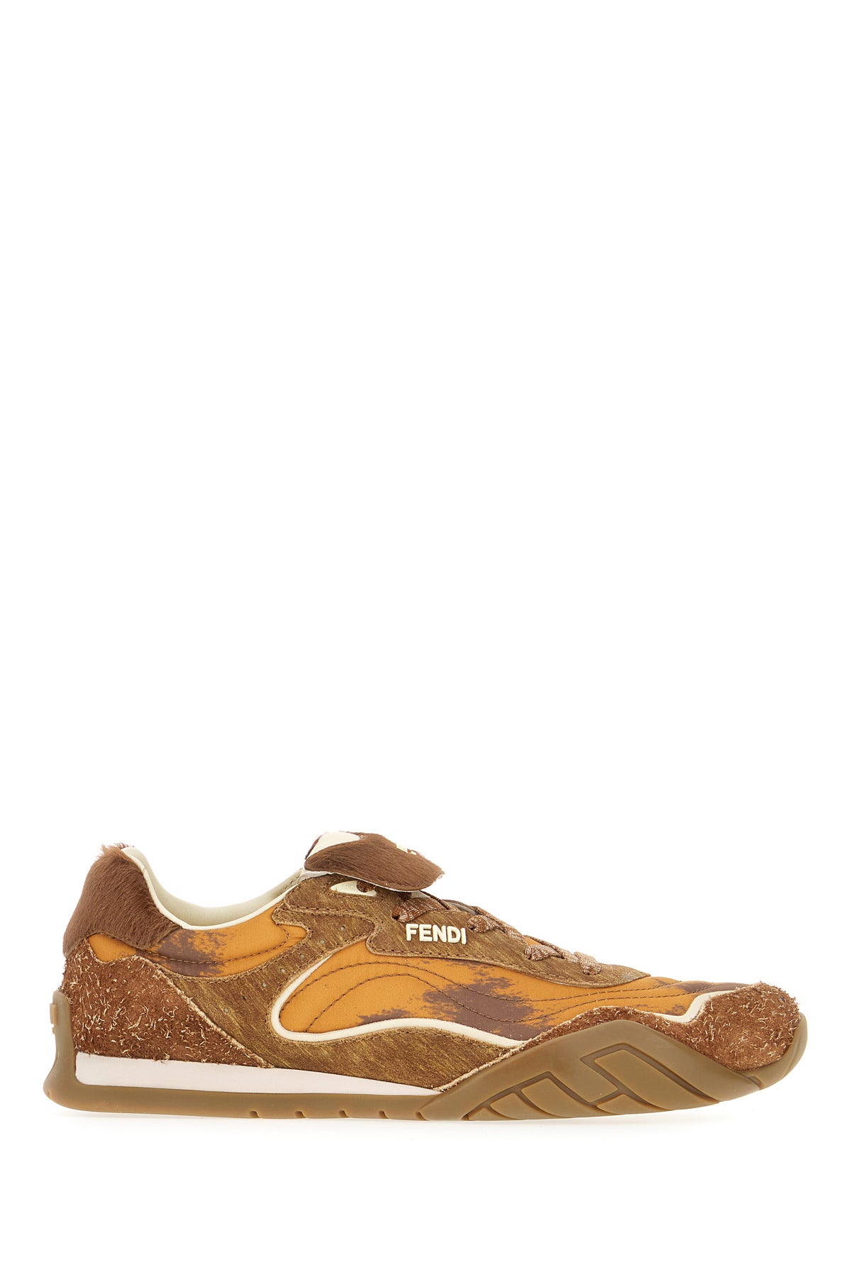 SNEAKERS_8E8820AYC9_F1TY7_Image_1