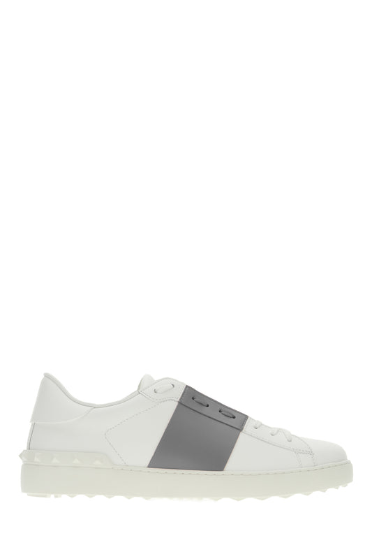 SNEAKERS_8Y0S0830BLU_3DR_Image_1