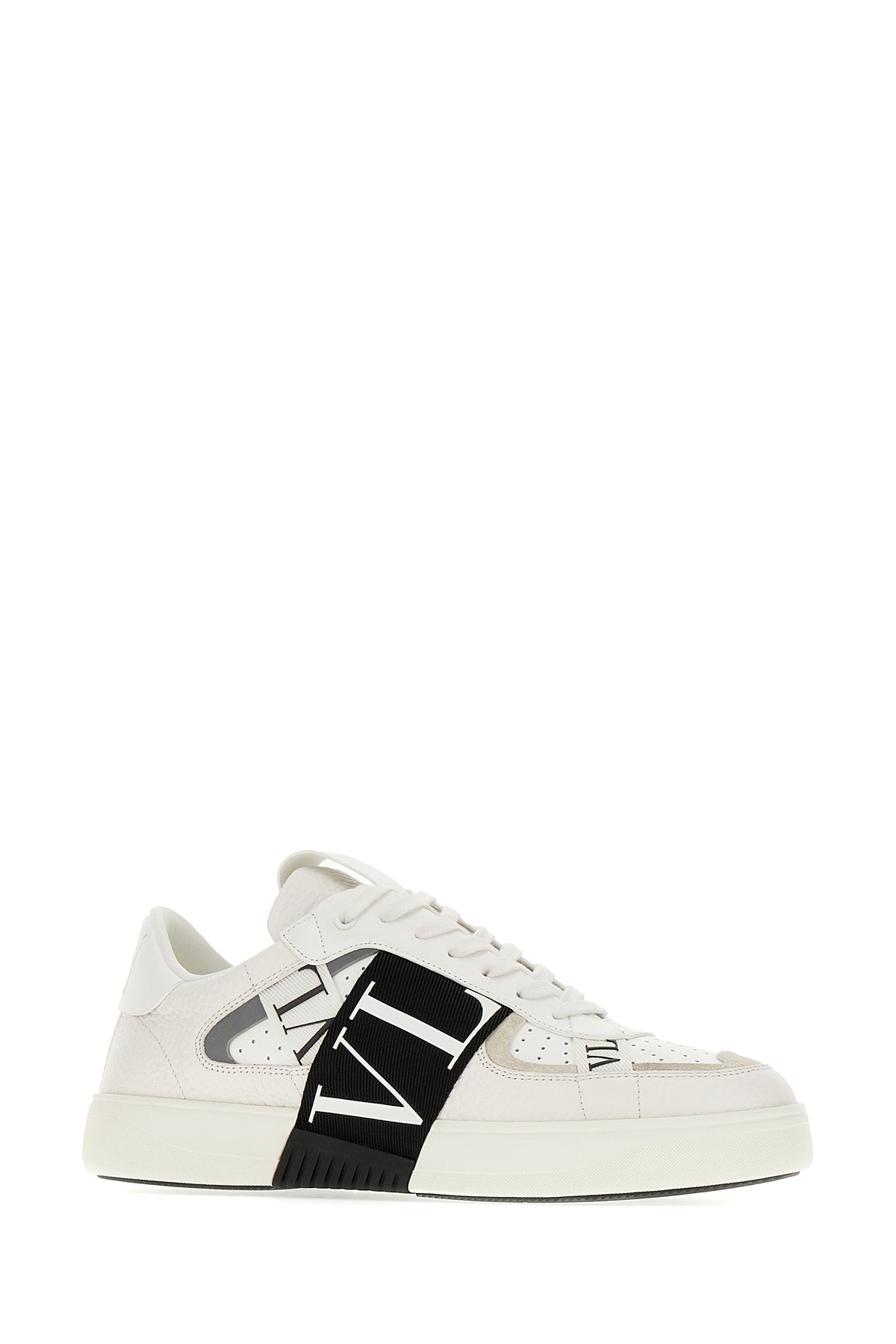 SNEAKERS_8Y2S0C58WRQ_24P_Image_2