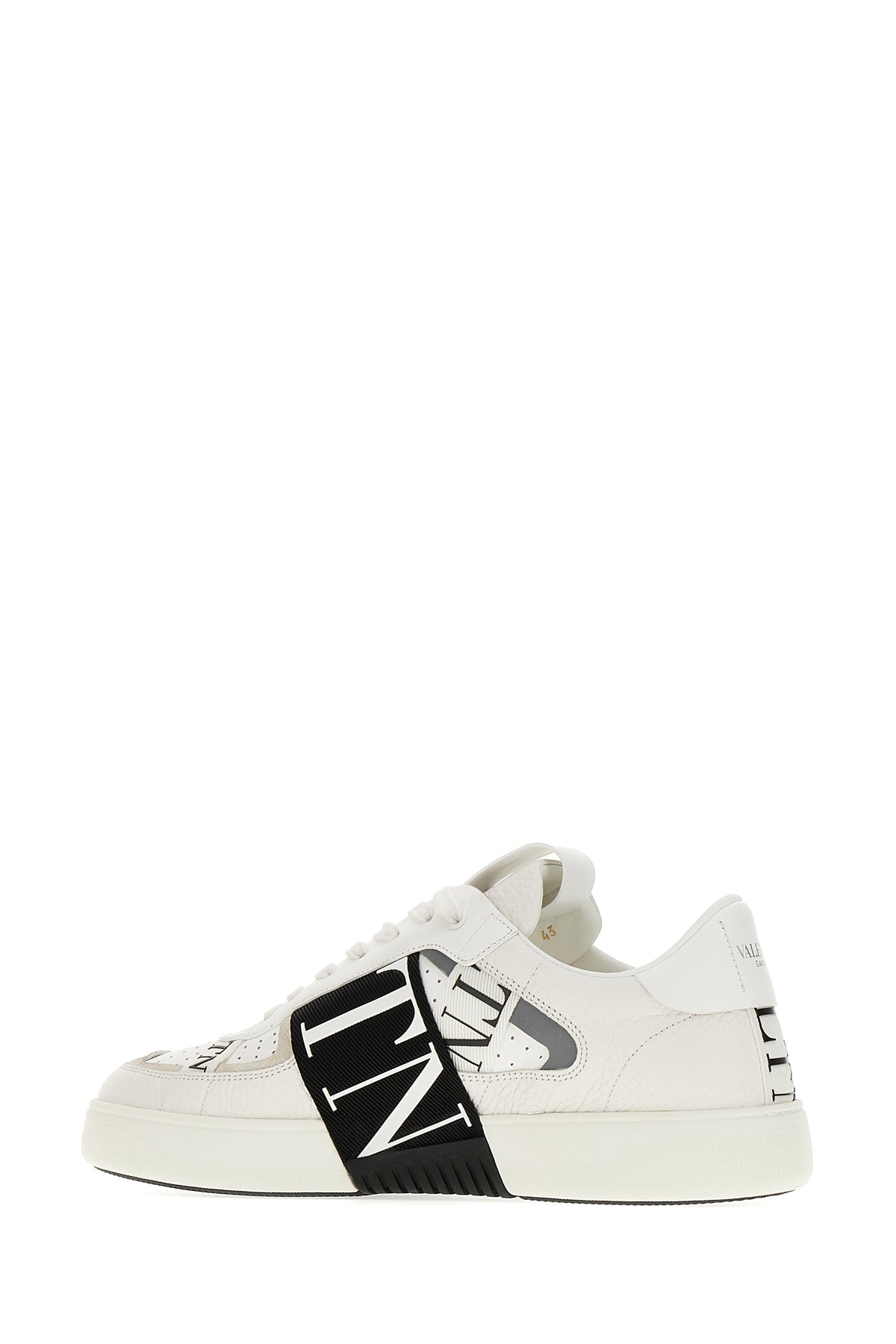 SNEAKERS_8Y2S0C58WRQ_24P_Image_3