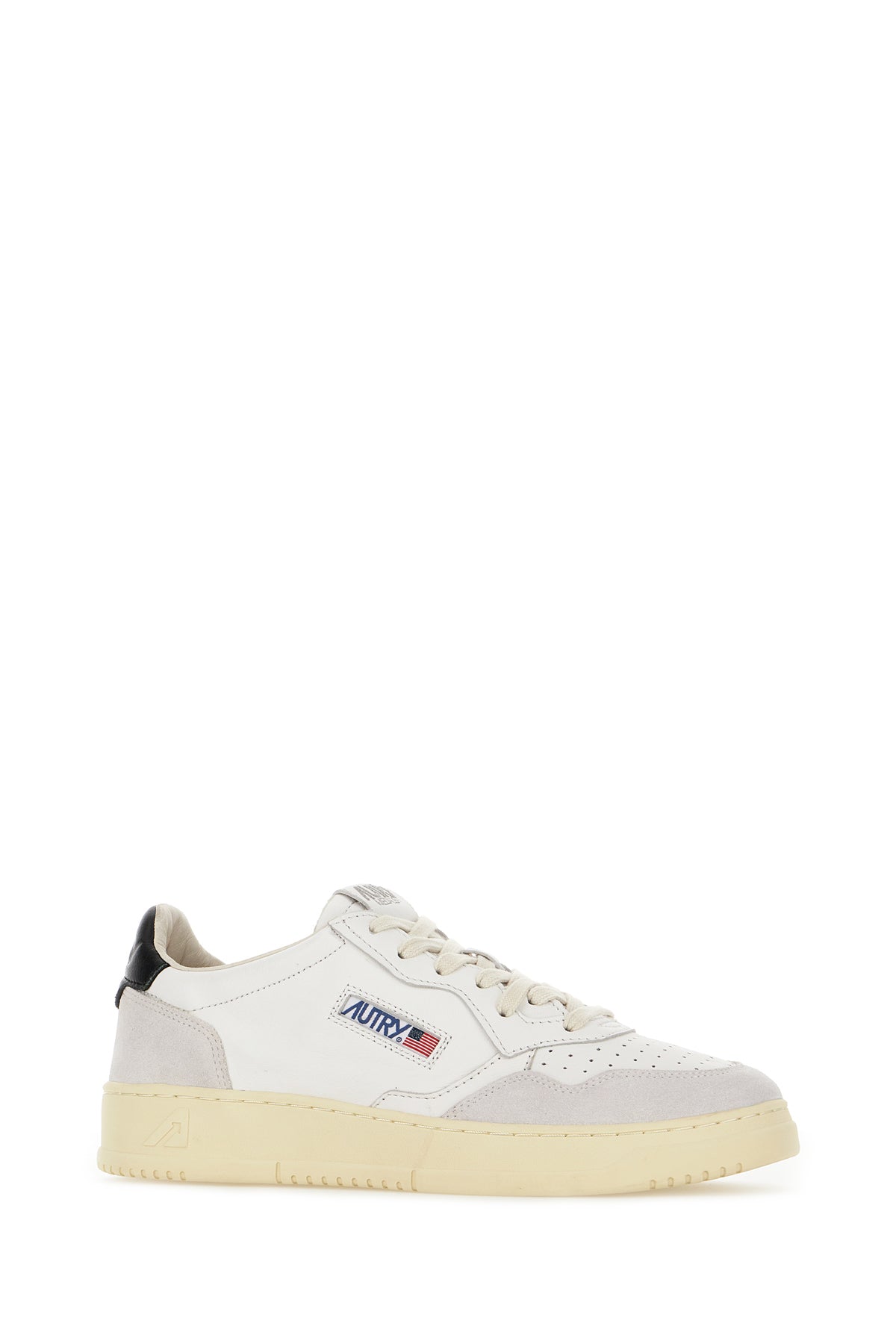 SNEAKERS_AULMGS33_WHTBLACK_Image_2