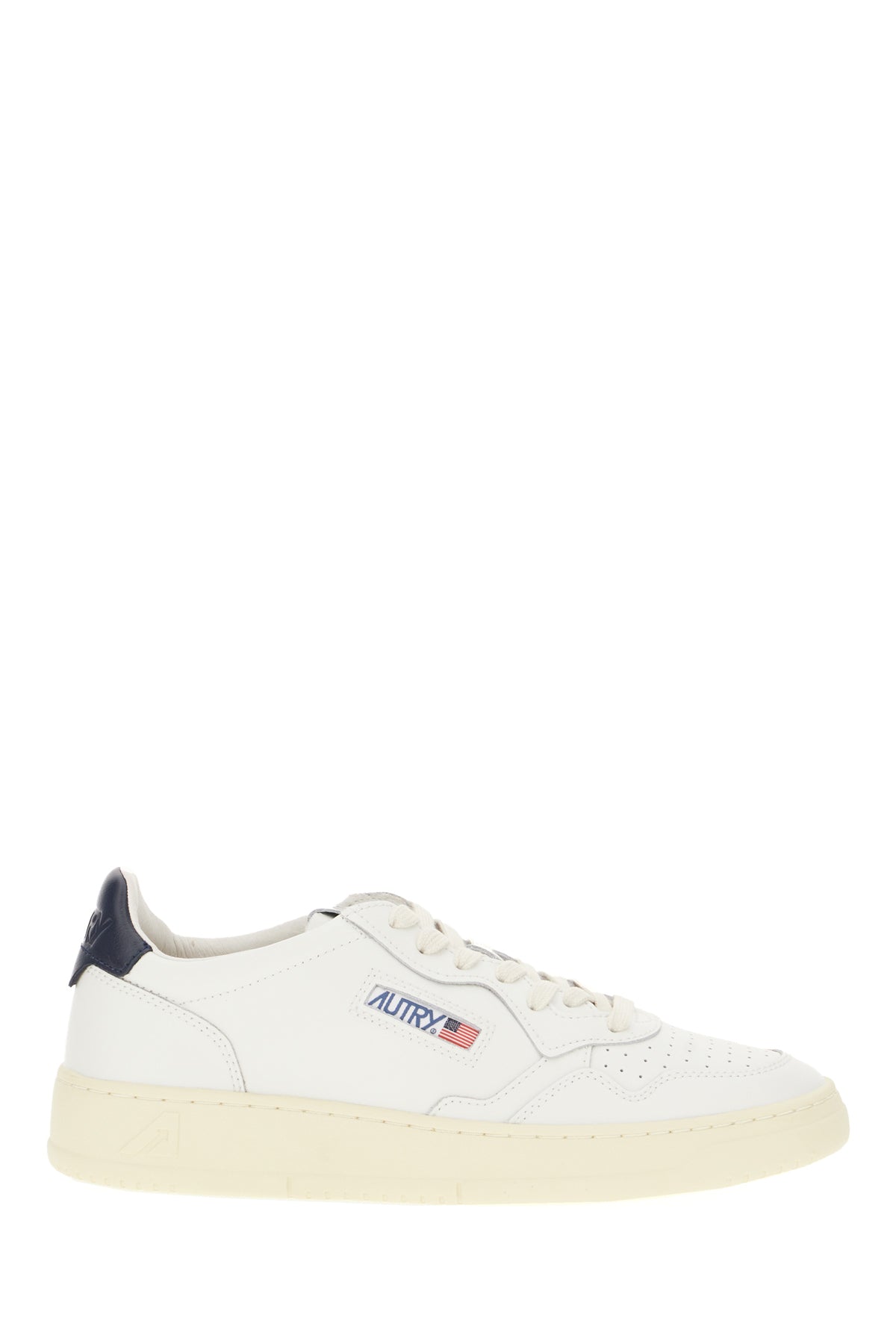 SNEAKERS_AULMLL12_WHTSPACE_Image_1