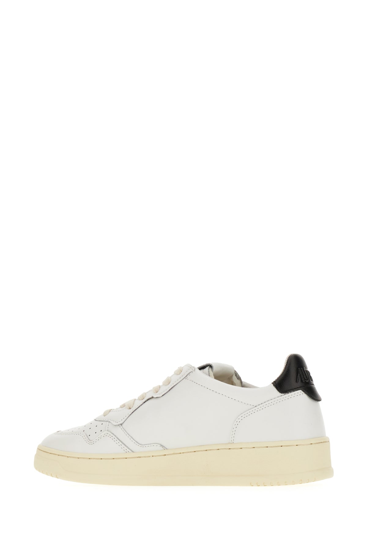 SNEAKERS_AULMLL22_WHT_BLACK_Image_3