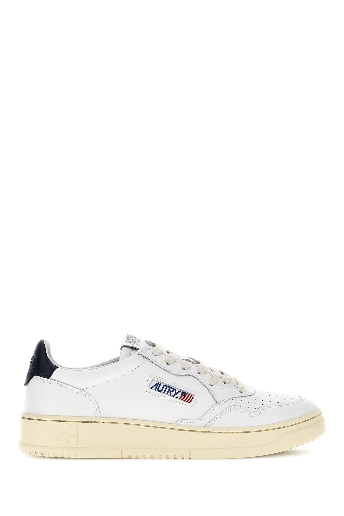 SNEAKERS_AULM_LL12_Image_1