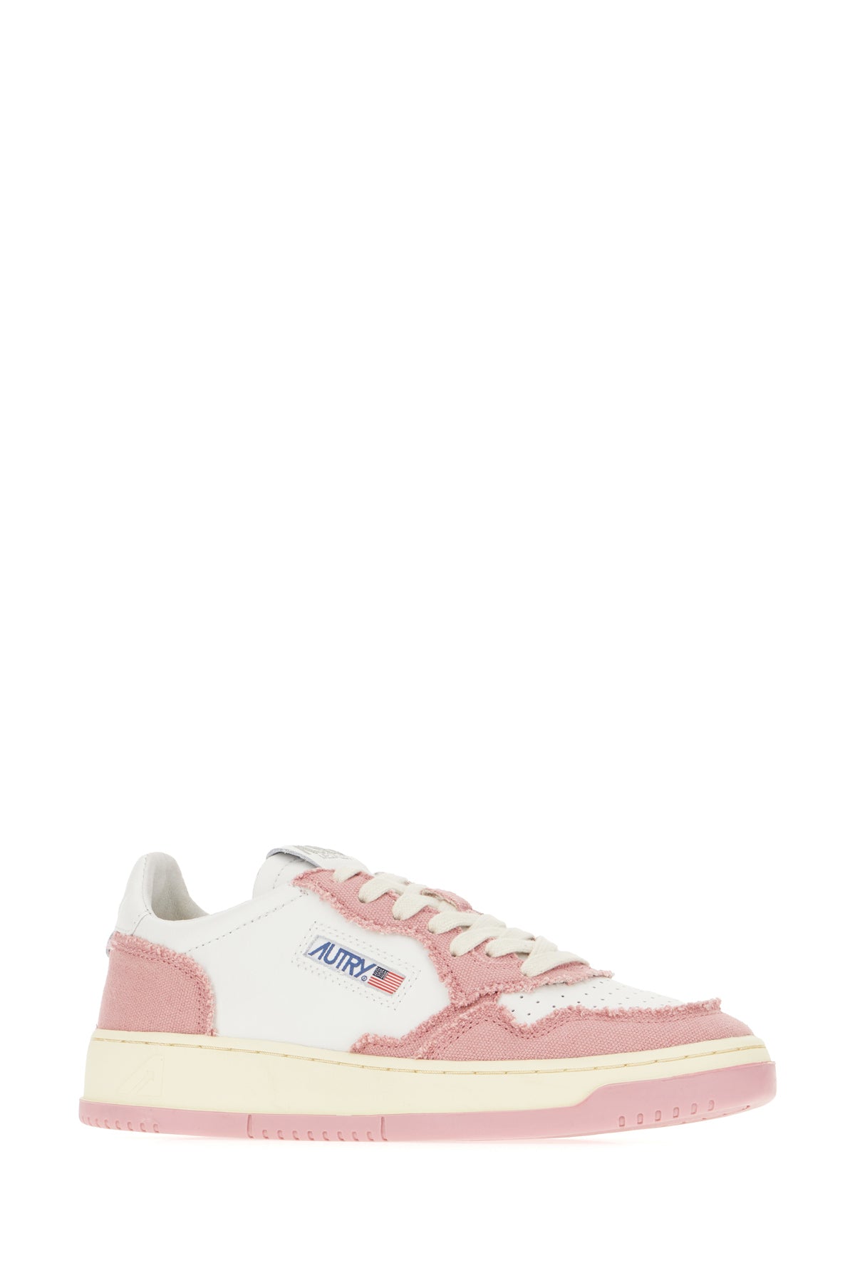 SNEAKERS_AULWCB11_BILILAS_Image_2