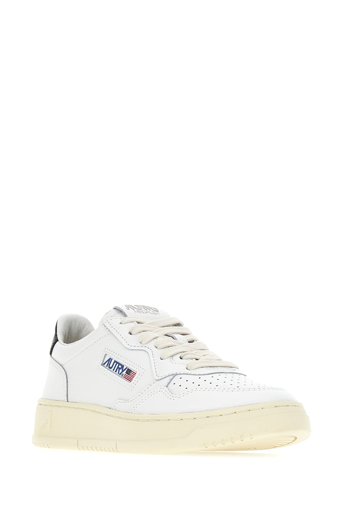 SNEAKERS_AULWLL22_WHT_BLACK_Image_2