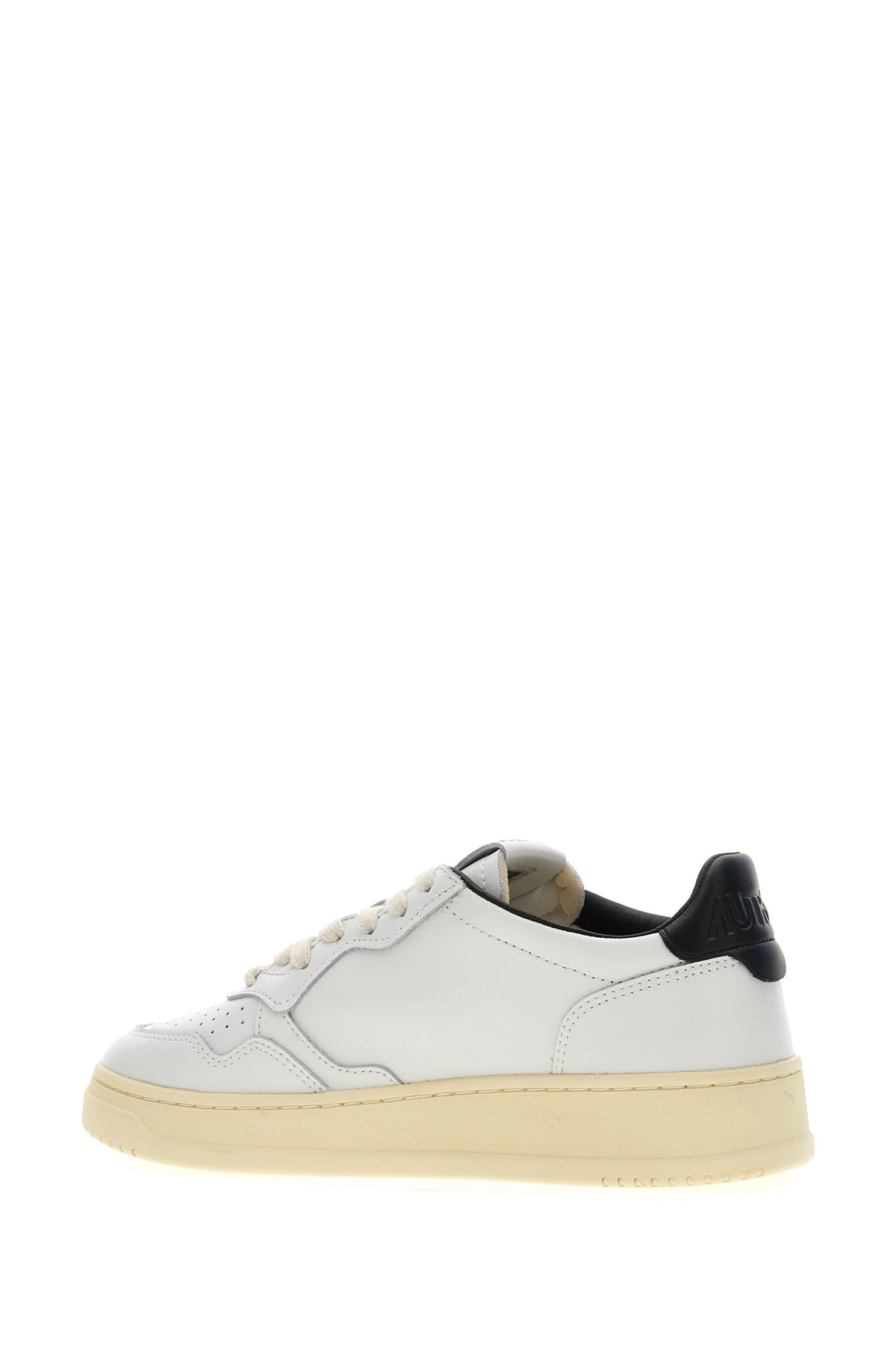 SNEAKERS_AULWML02_WHITEBLACK_Image_3
