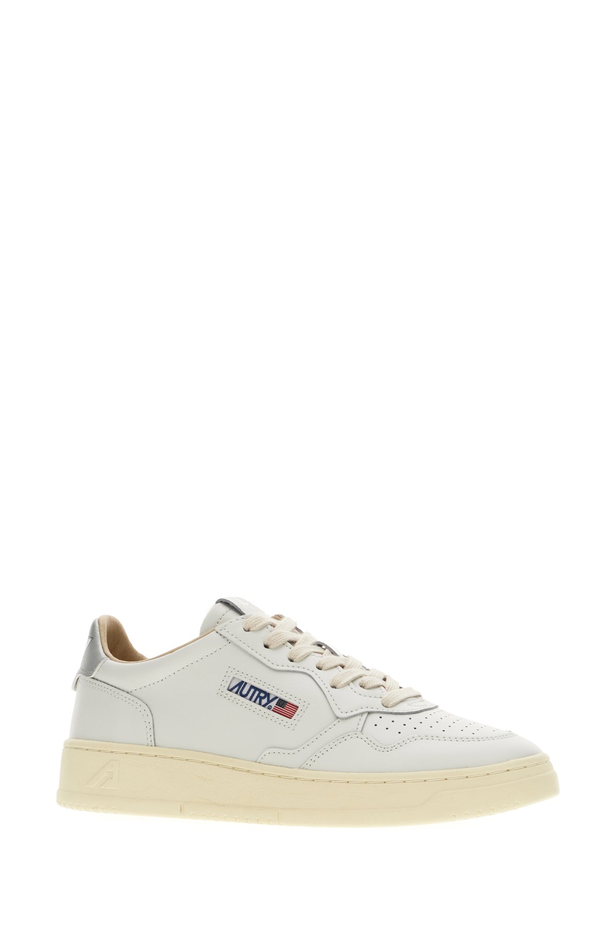 SNEAKERS_AULWTB02_WHITESILVER_Image_2