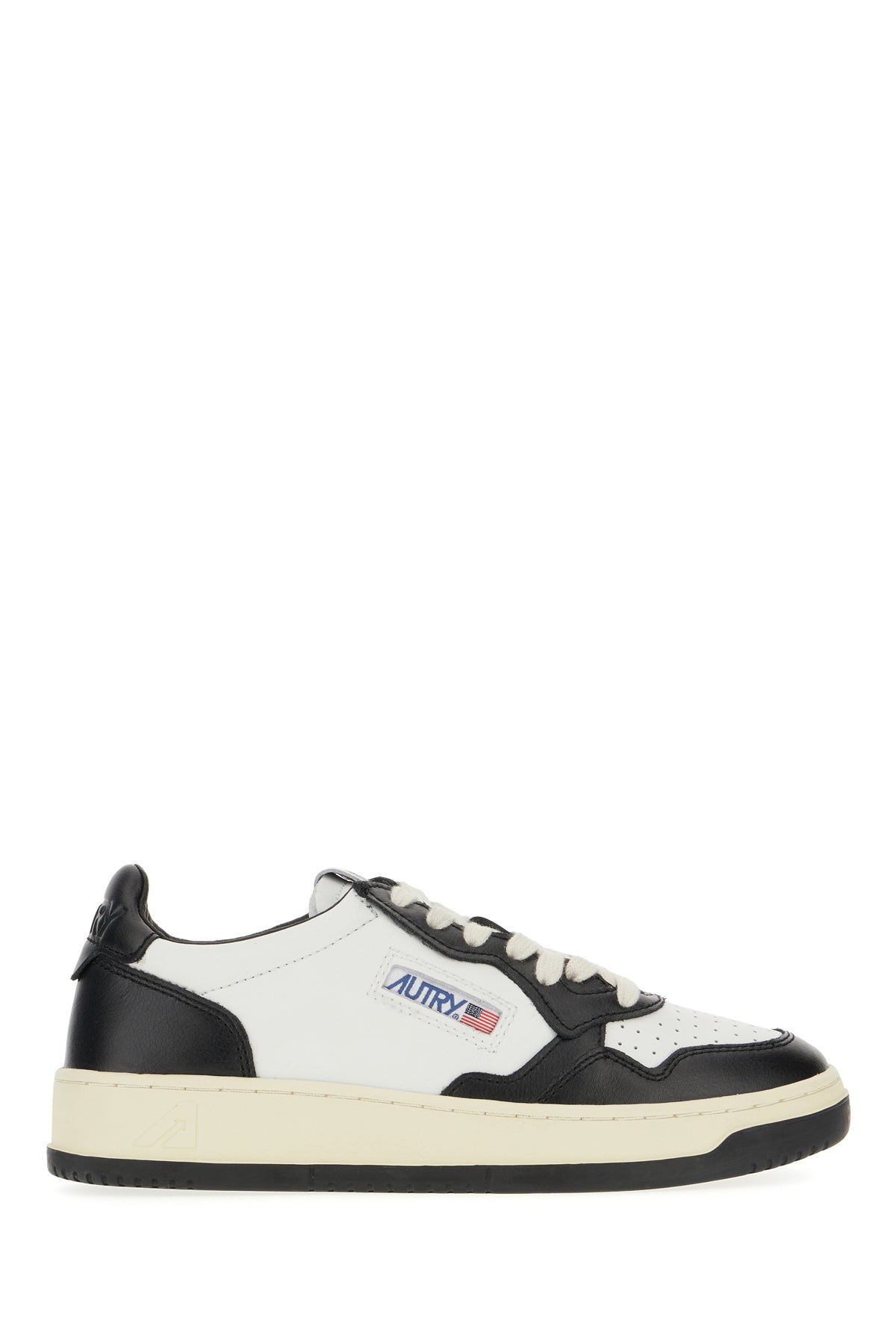 SNEAKERS_AULWWB01_WHITEBLACK_Image_1