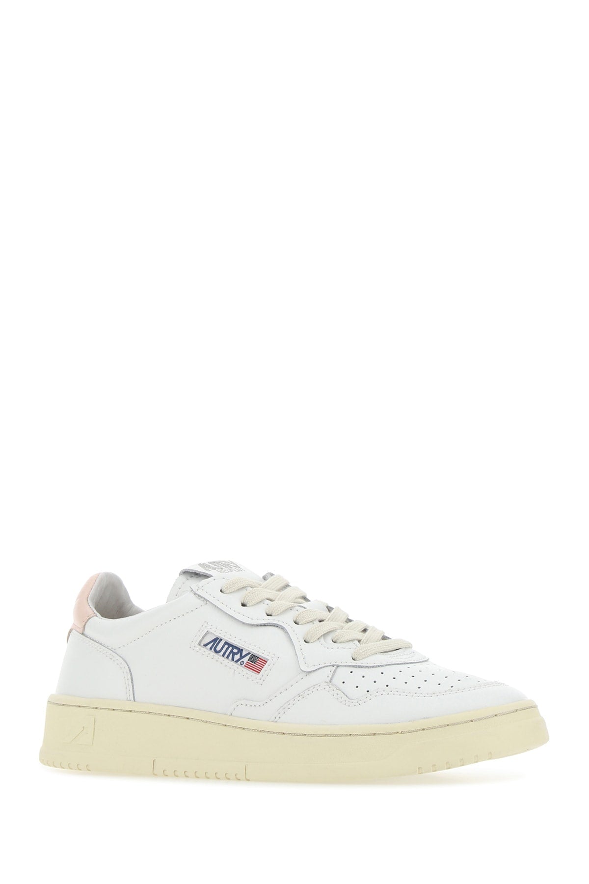 SNEAKERS_AULW_LL16_Image_2