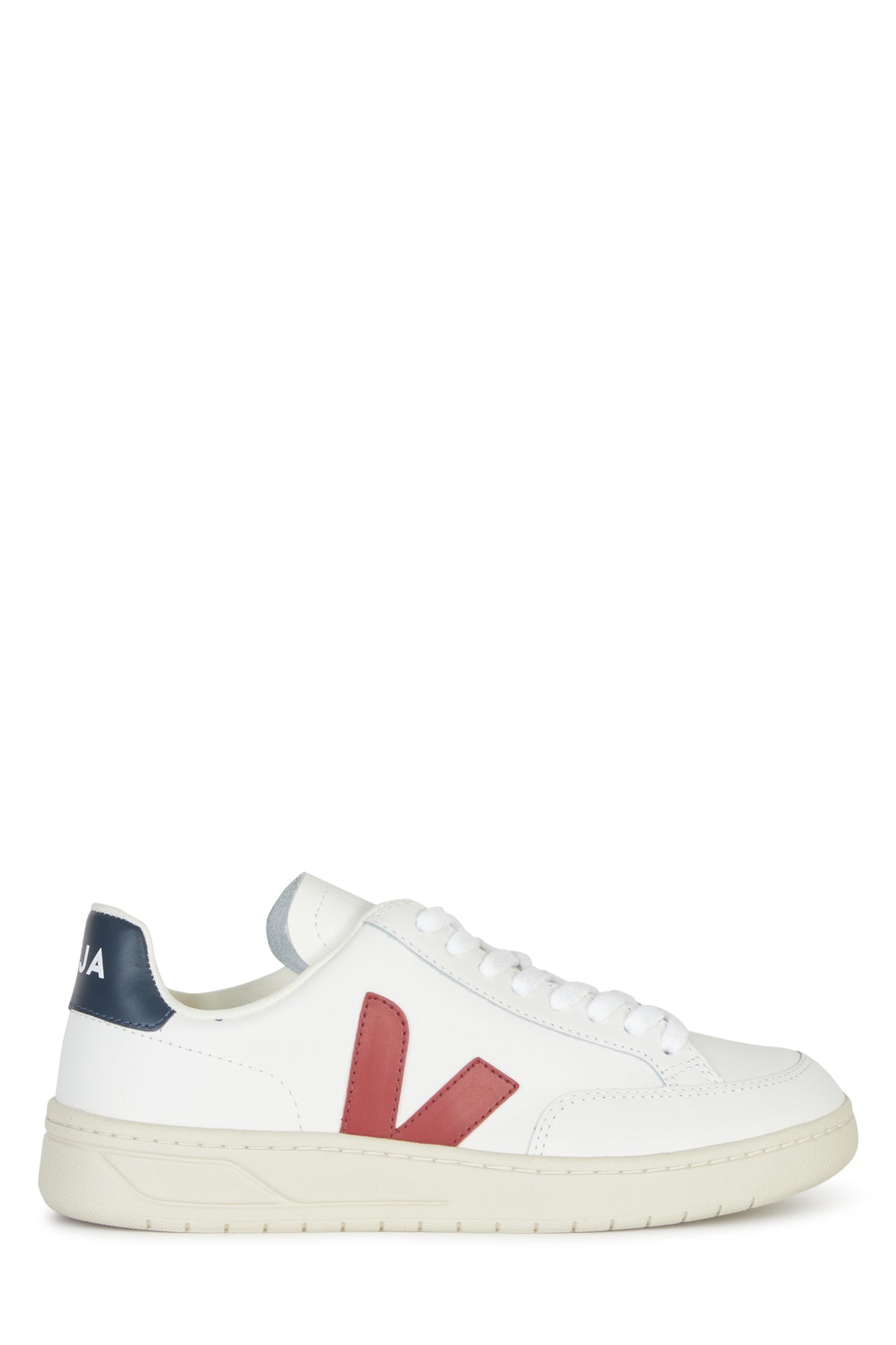 SNEAKERS_AXD0201955_WHMARSALANAUTICO_Image_1