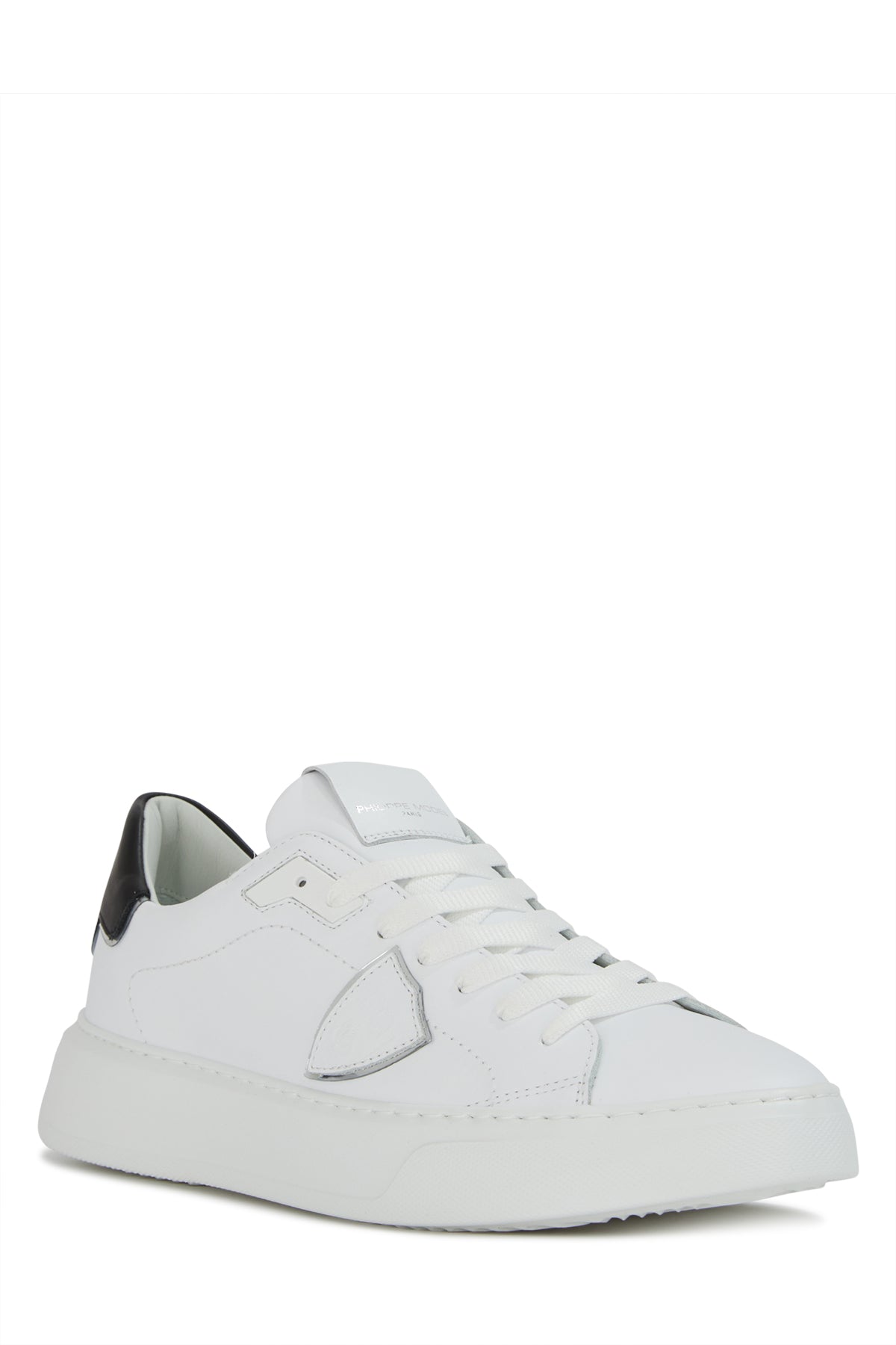 SNEAKERS_BTLD_V010_V010_Image_2
