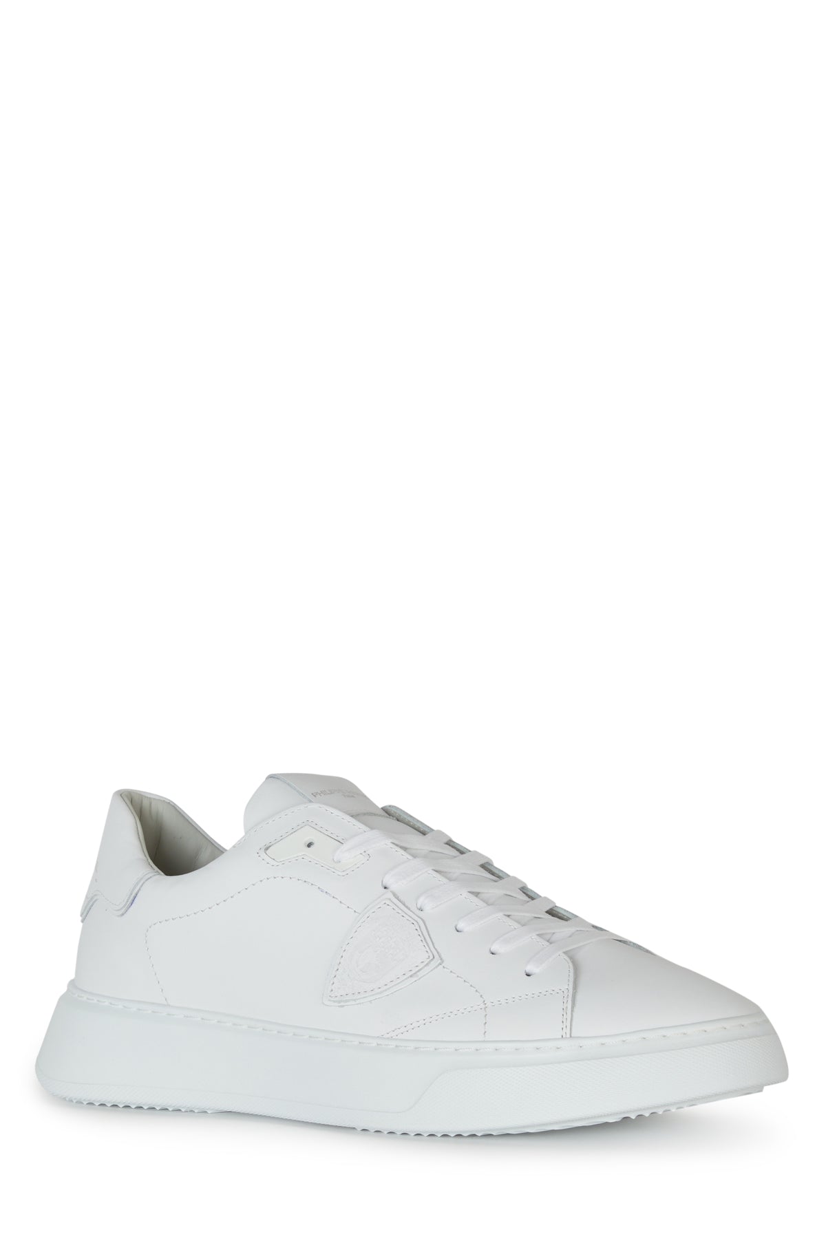 SNEAKERS_BTLUV0_01_Image_2