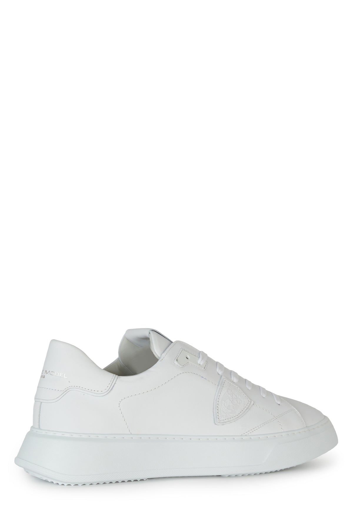 SNEAKERS_BTLUV0_01_Image_3
