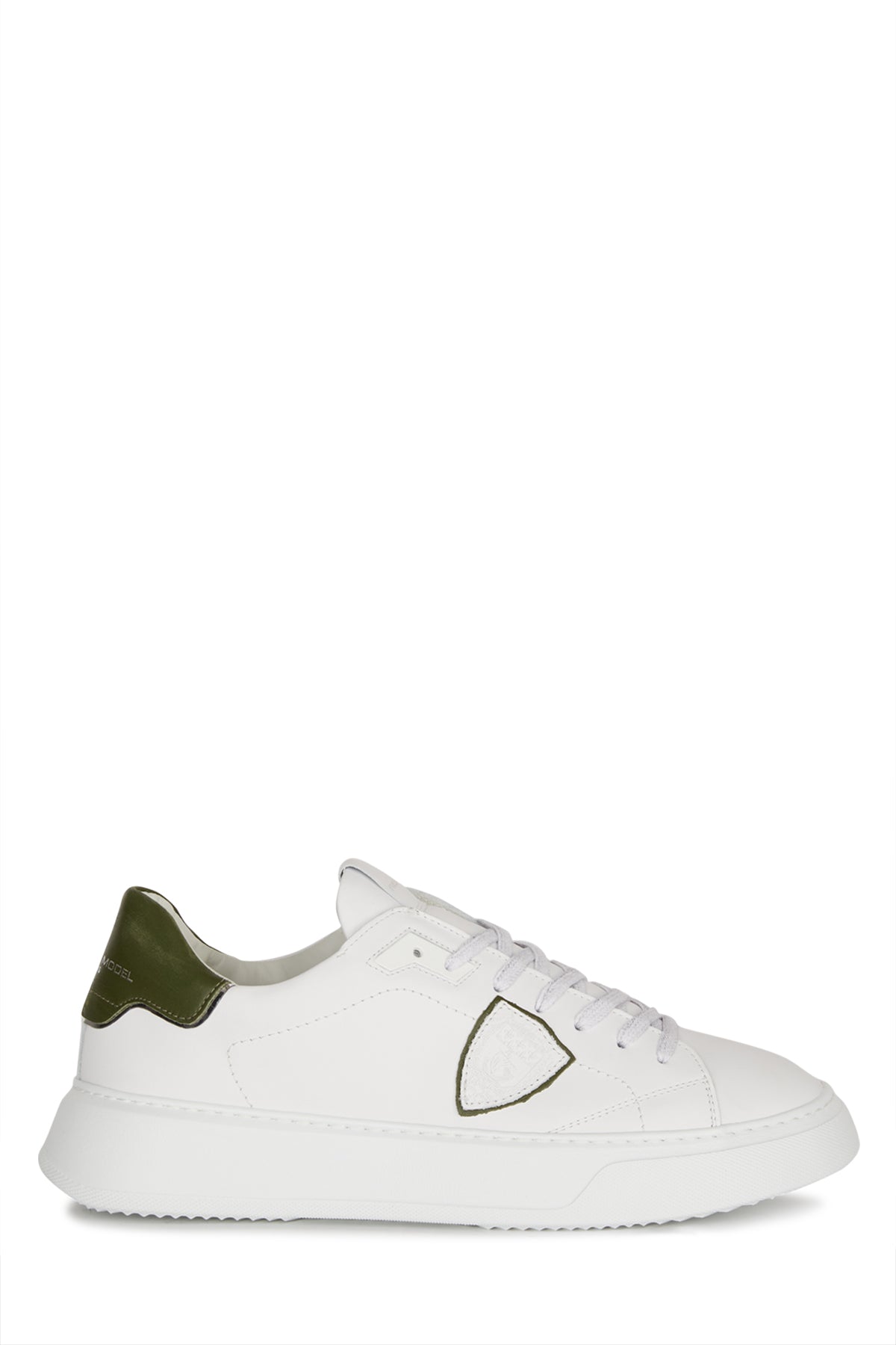 SNEAKERS_BTLUVW01_VW01_Image_1