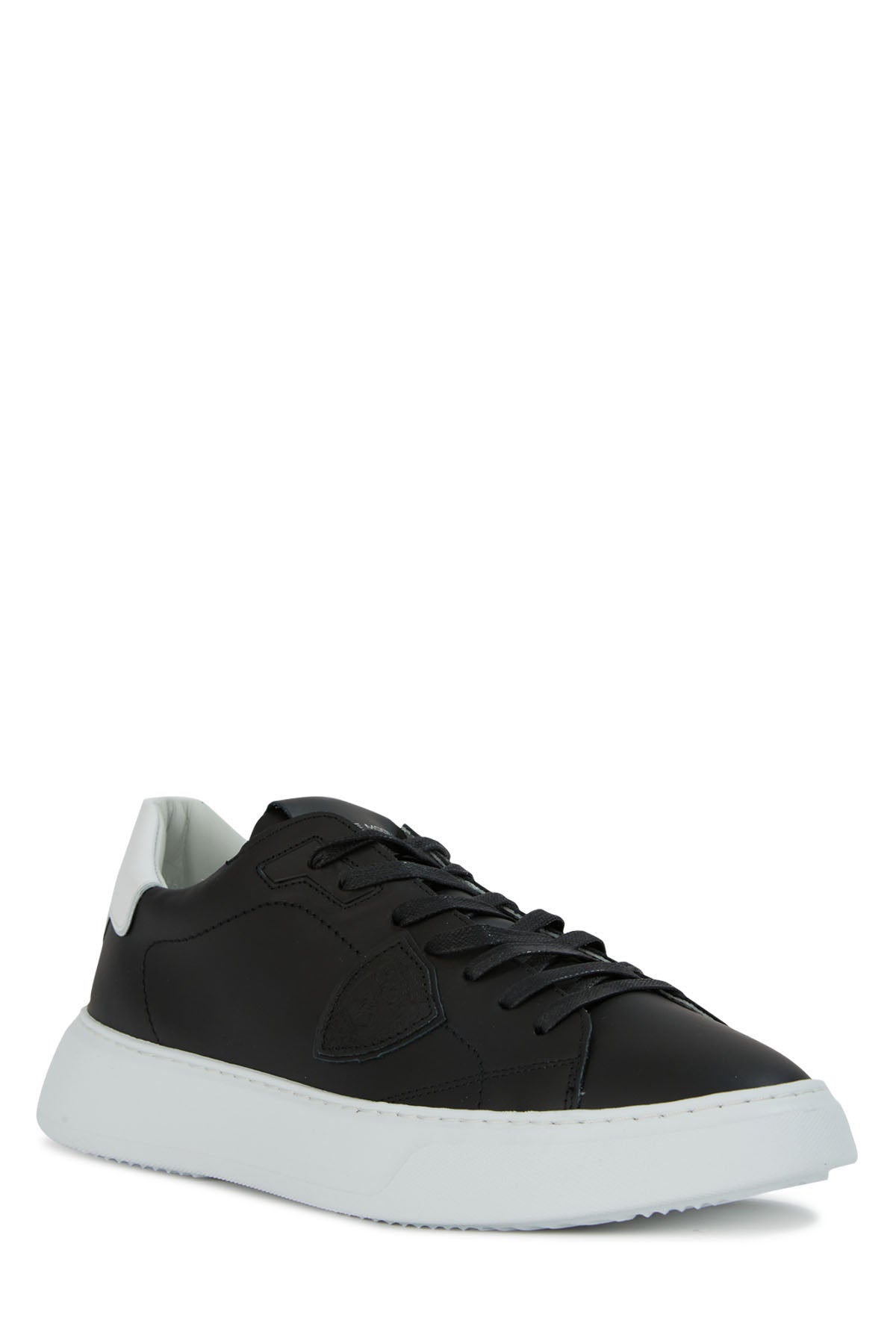 SNEAKERS_BTLU_V002_V002_Image_2