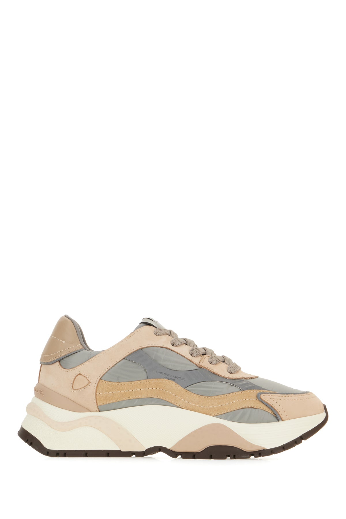SNEAKERS_BZLD_DV01_Image_1