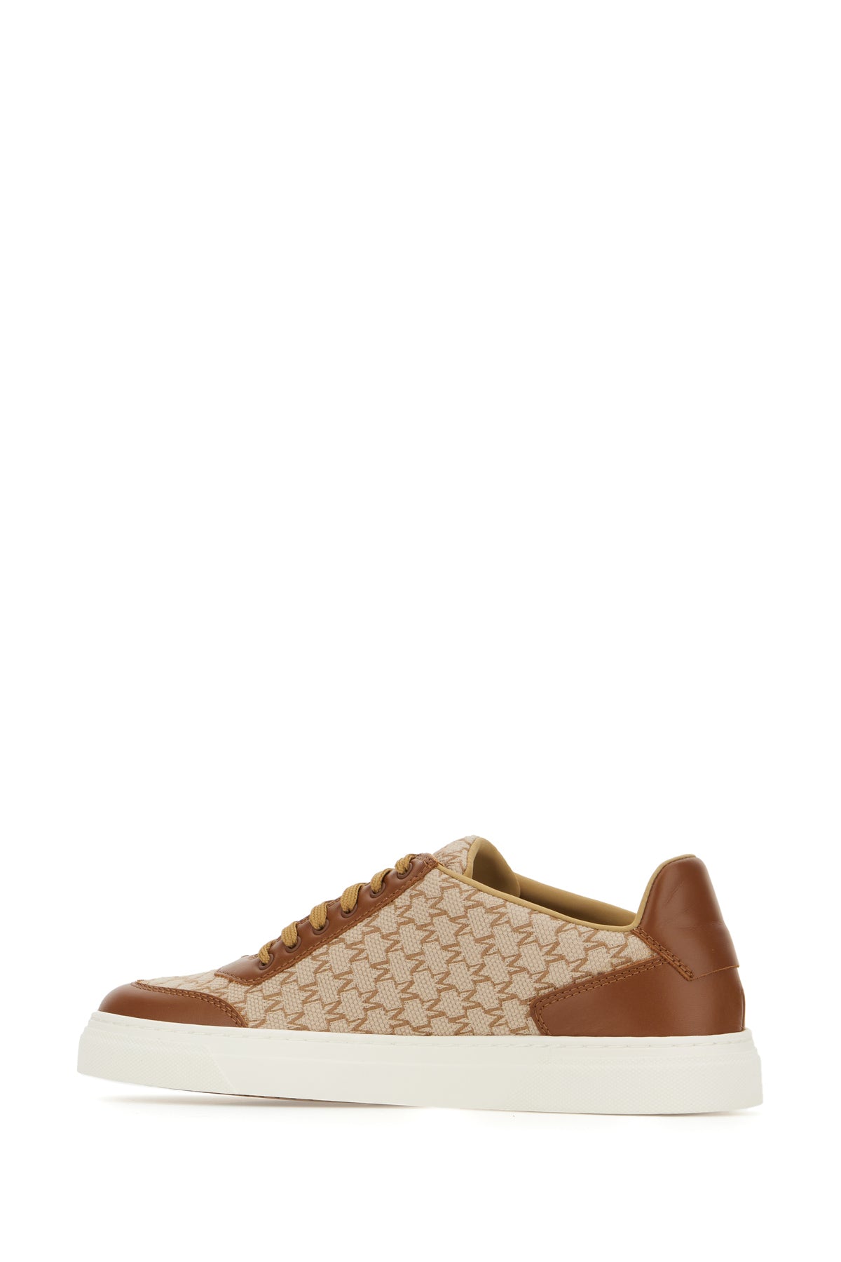 SNEAKERS_CITYSNEAKERS_001_Image_3