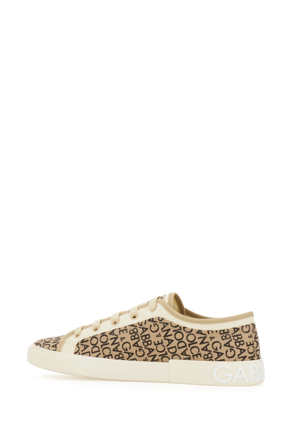 SNEAKERS_CS2239AR851_HXXCN_Image_3