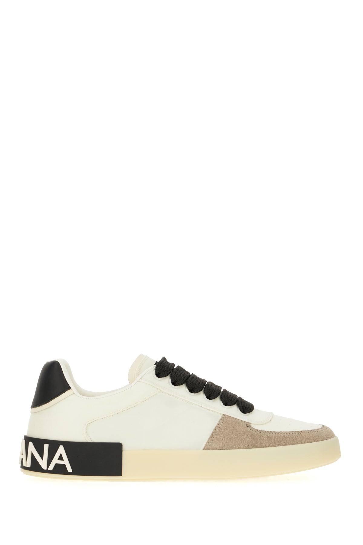 SNEAKERS_CS2392A0136_8R092_Image_1