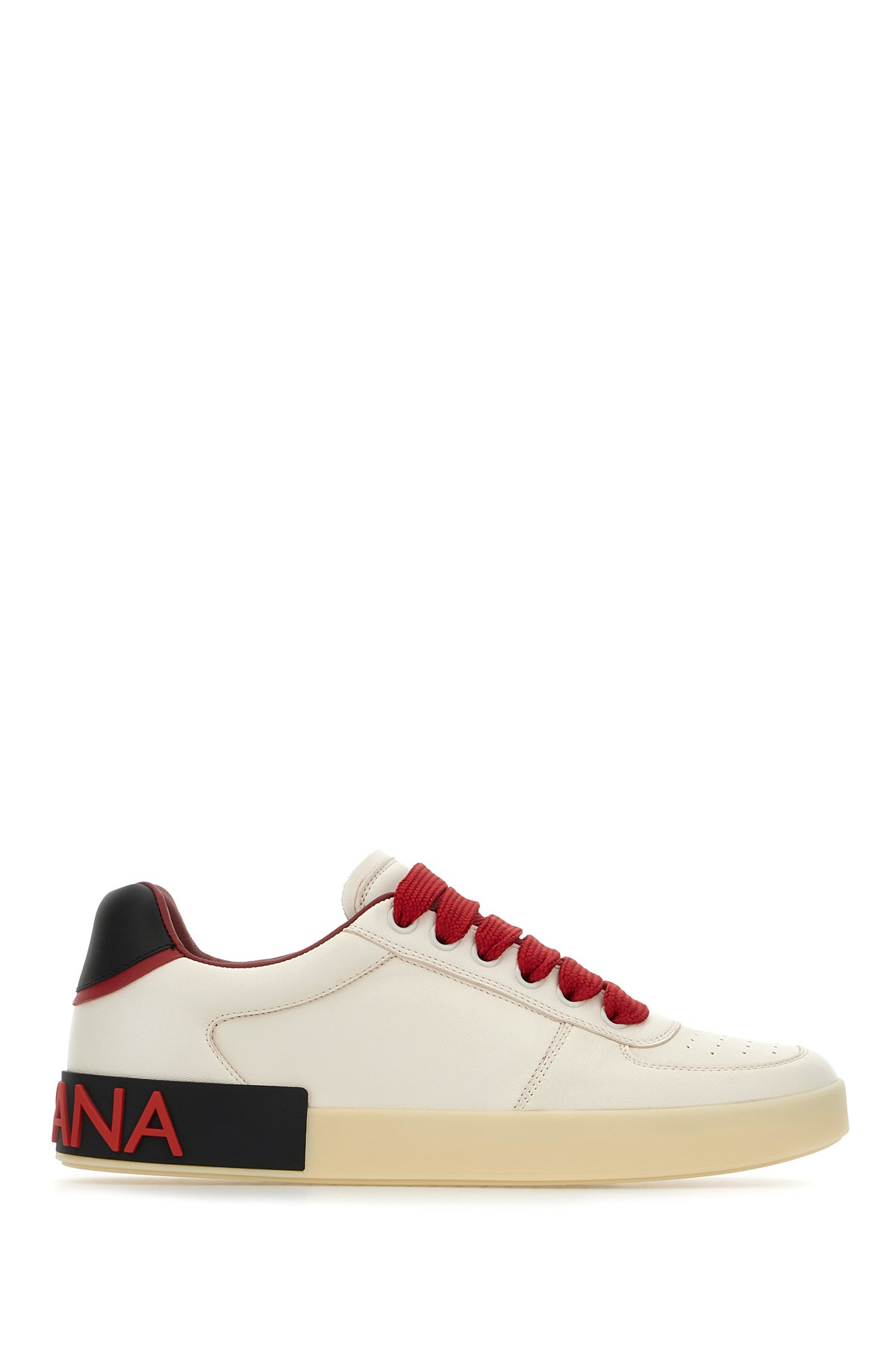 SNEAKERS_CS2392A0218_89926_Image_1