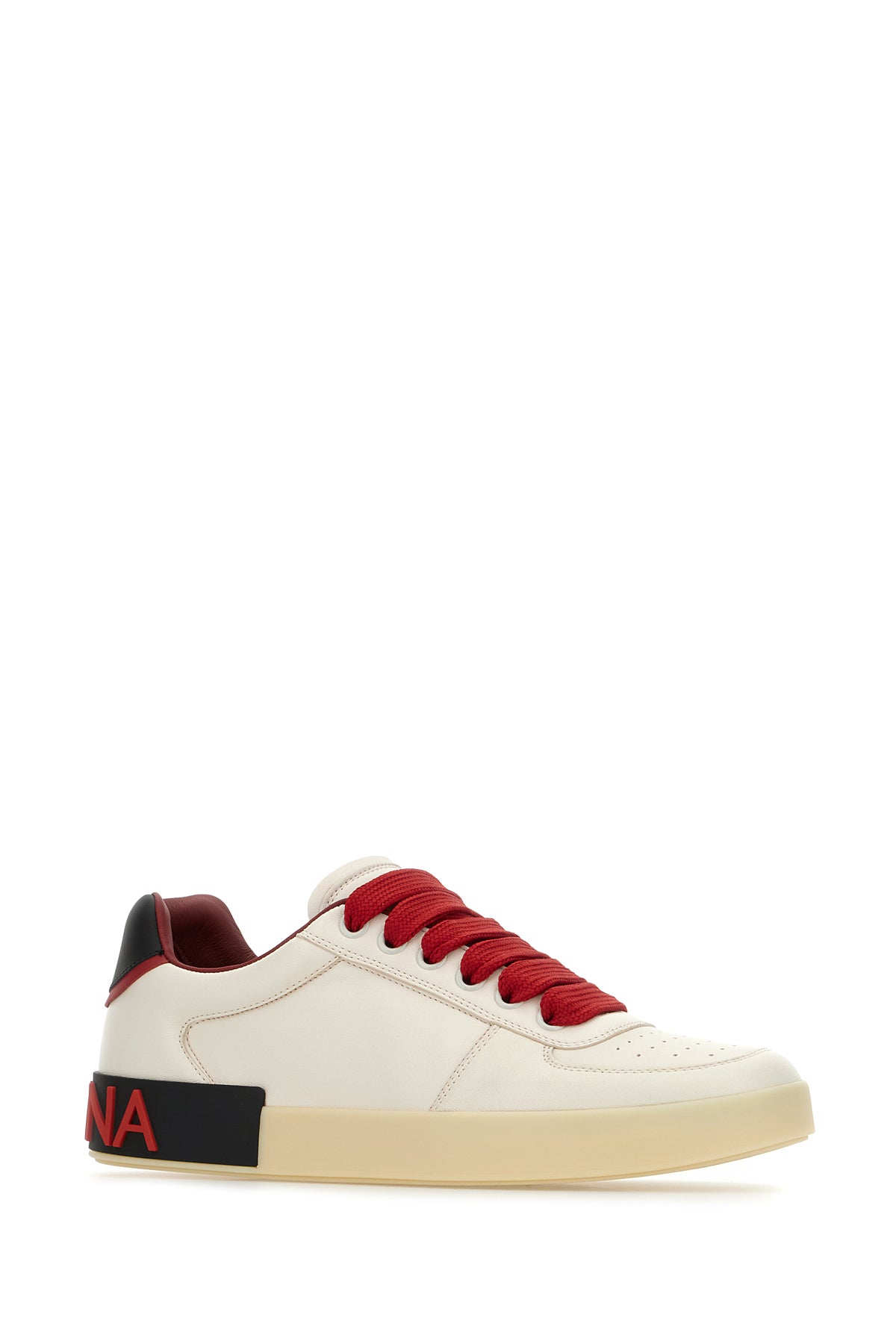SNEAKERS_CS2392A0218_89926_Image_2