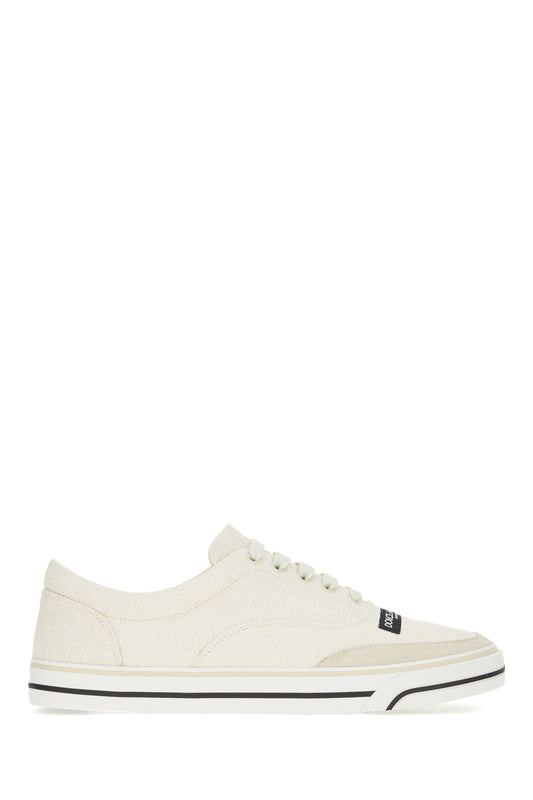 SNEAKERS_CS2399A0332_8D175_Image_1