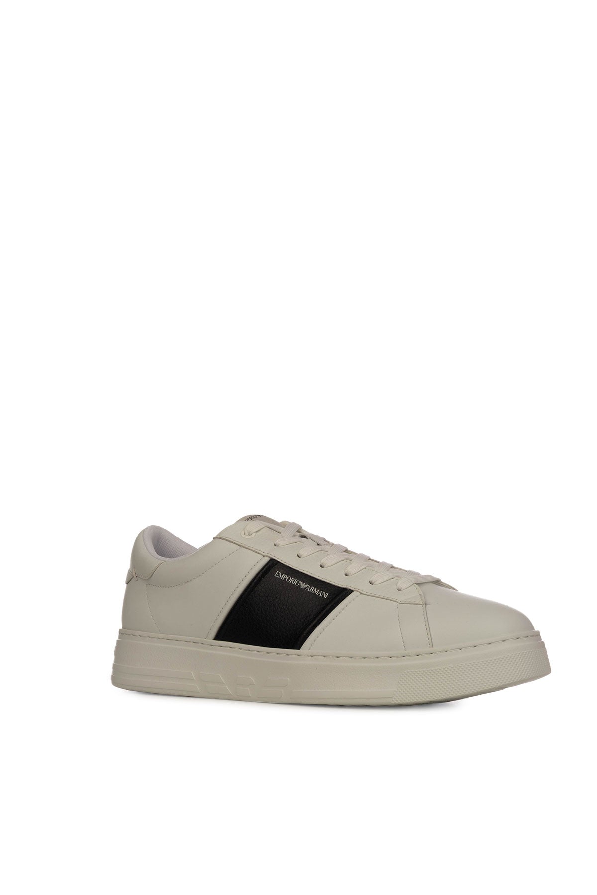 SNEAKERS_EM003701AF18017_MZ021_Image_2