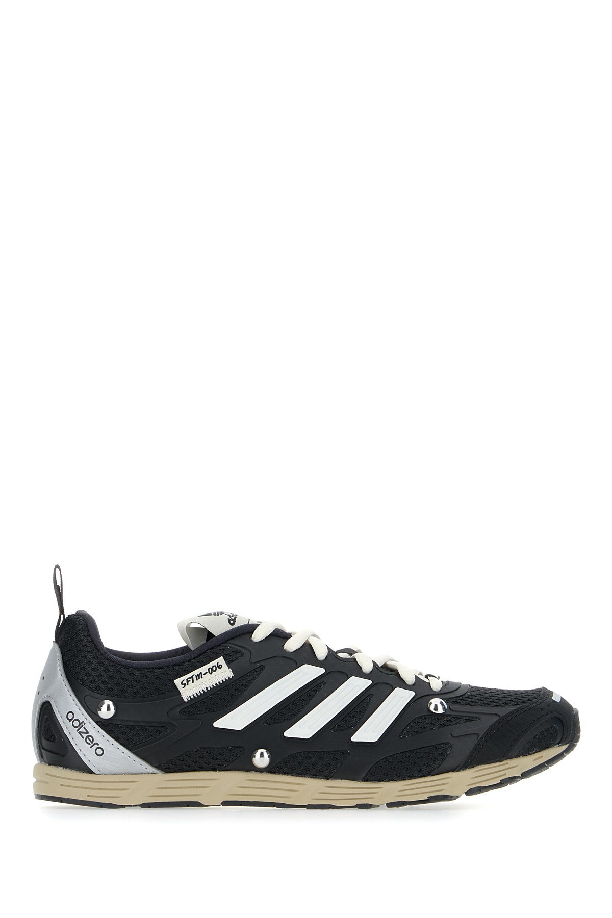 SNEAKERS_HP3523_BLACKCREAMSILVER_Image_1