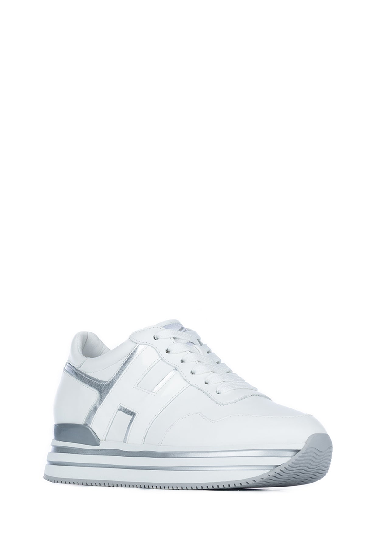 SNEAKERS_HXW4830CB80R1M0351_BCNR_Image_2