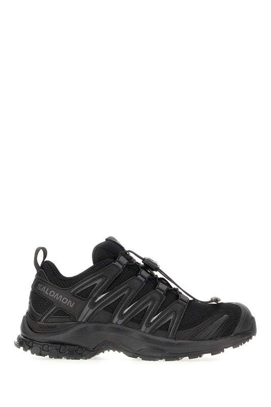 SNEAKERS_L41617400_BLACKMAGNET_Image_1