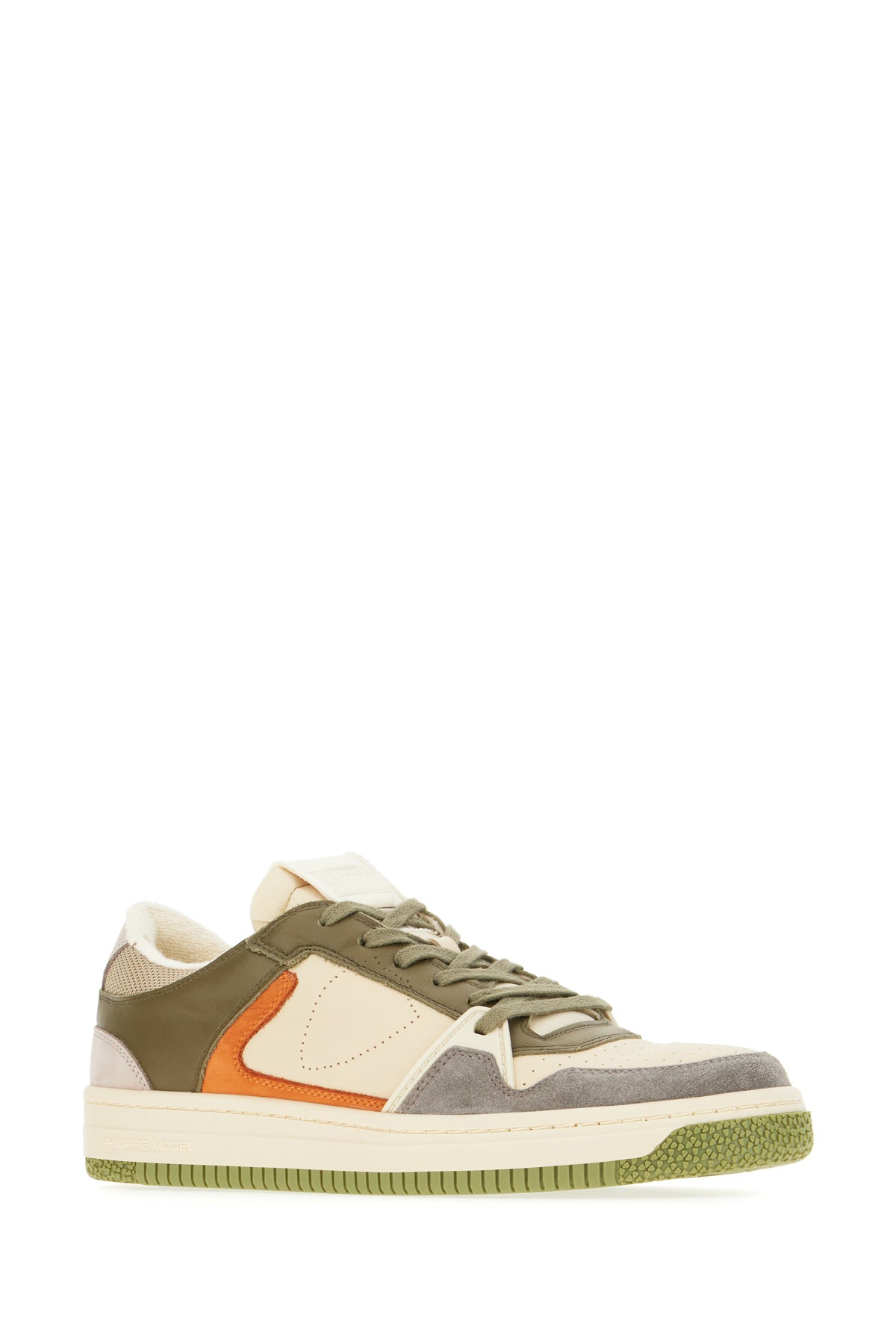 SNEAKERS_LGLU_VX03_Image_2