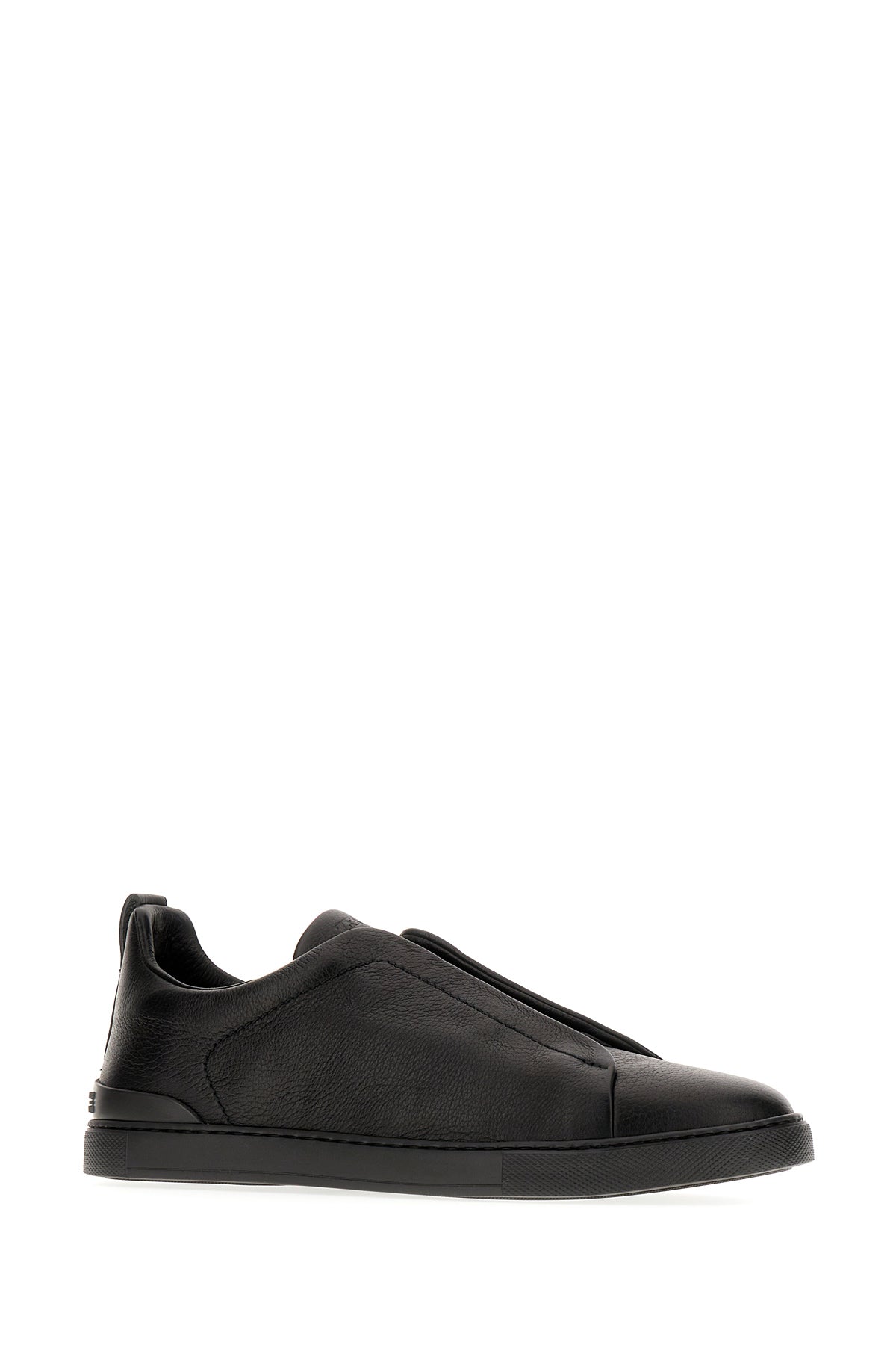 SNEAKERS_LHCVOS4667Z_NEE_Image_2