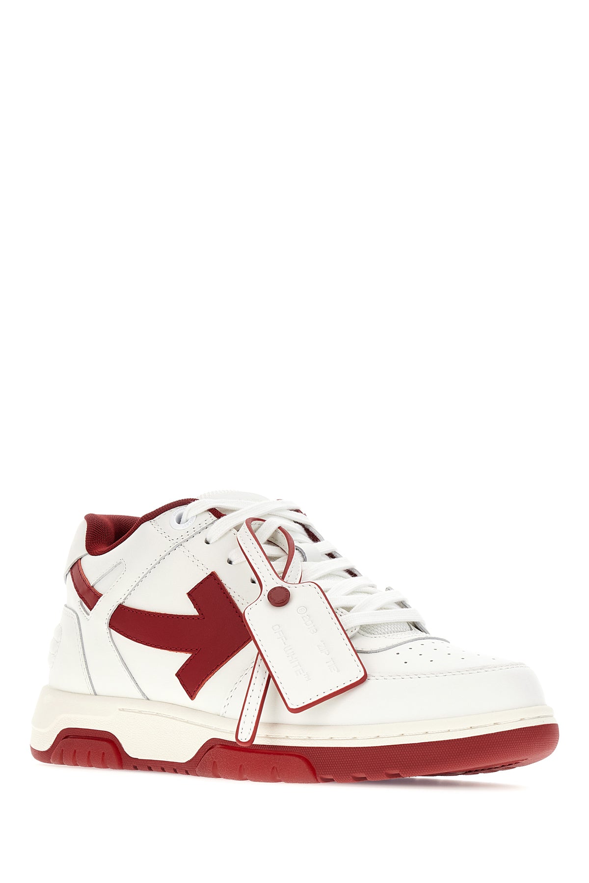 SNEAKERS_OMIA189F23LEA002_0129_Image_2