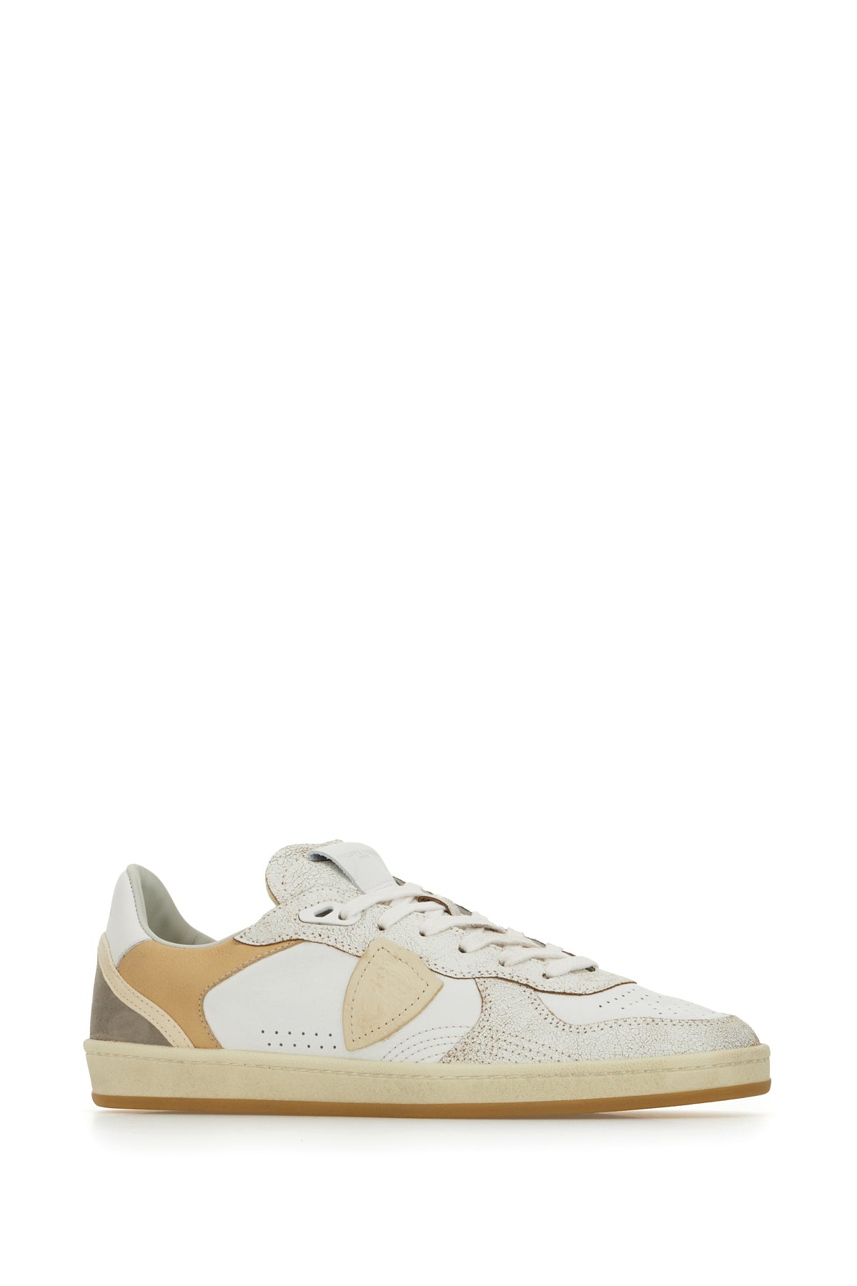 SNEAKERS_PGLU_VC01_Image_2
