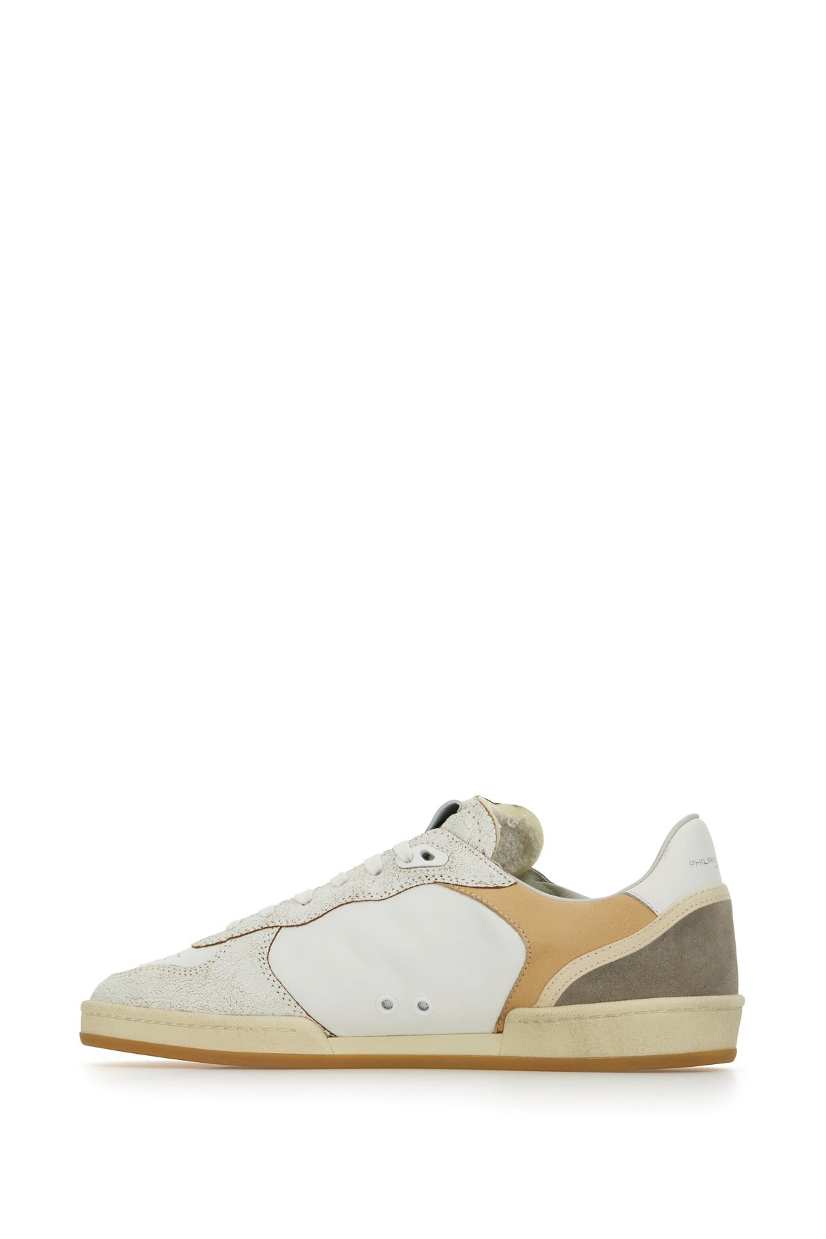 SNEAKERS_PGLU_VC01_Image_3