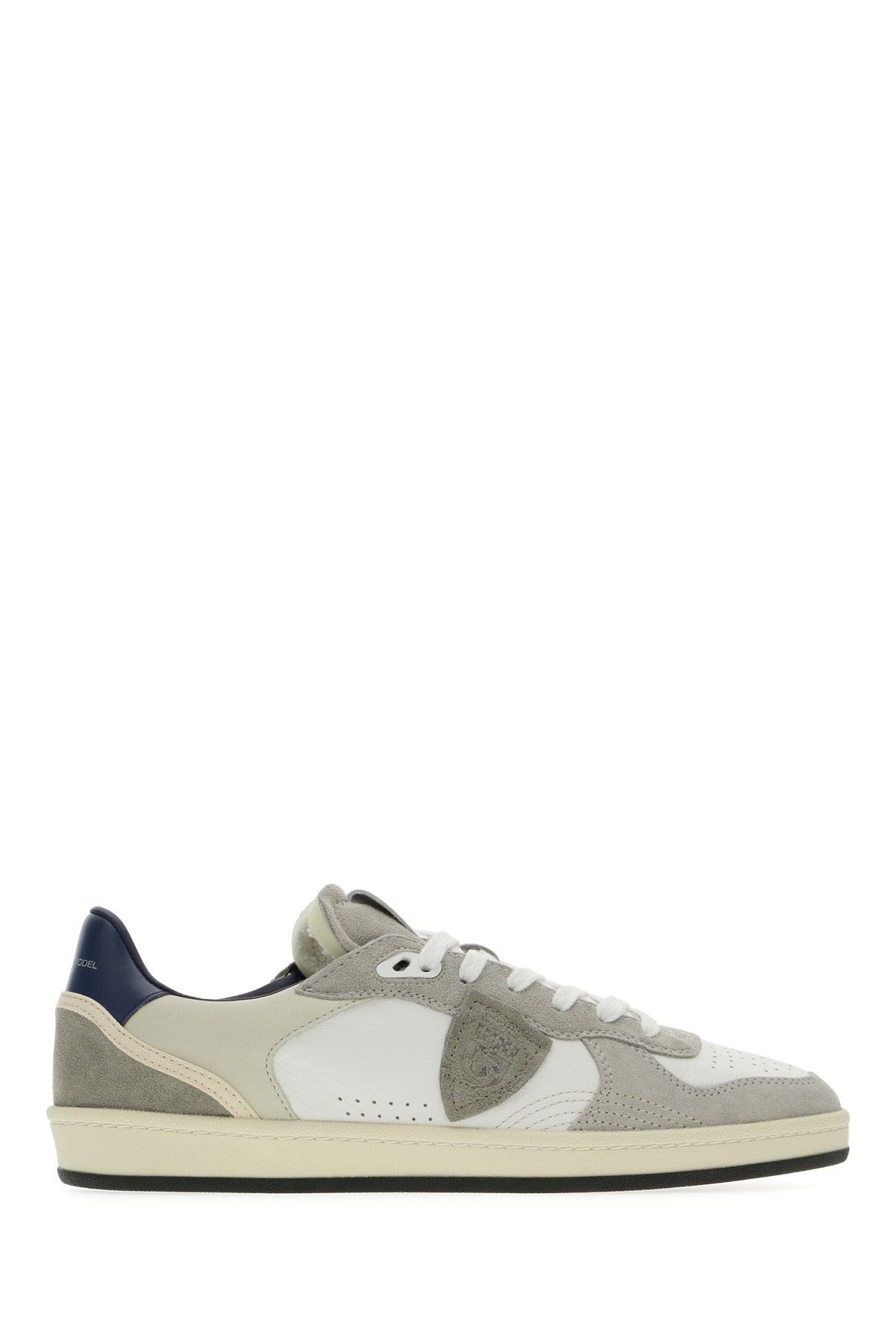 SNEAKERS_PGLU_VD02_Image_1