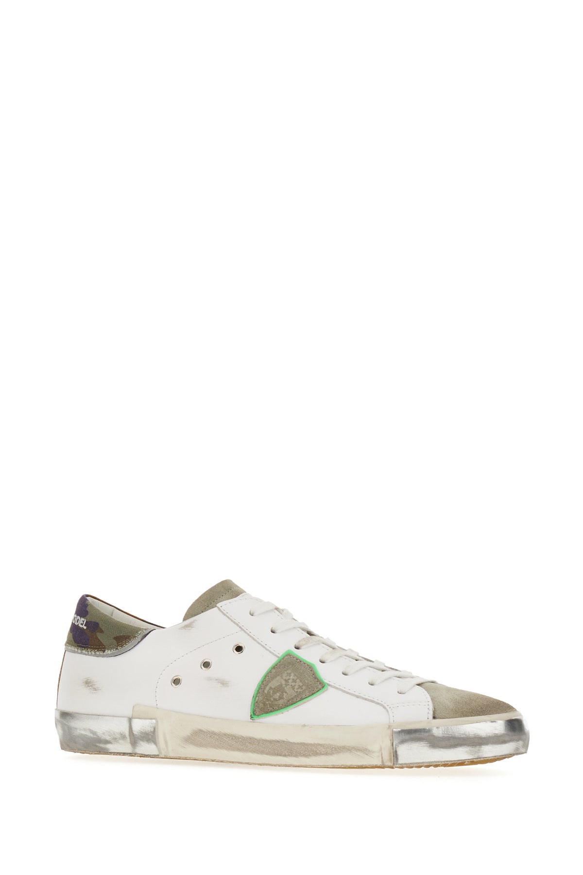 SNEAKERS_PRLUVCC1_VCC1_Image_2