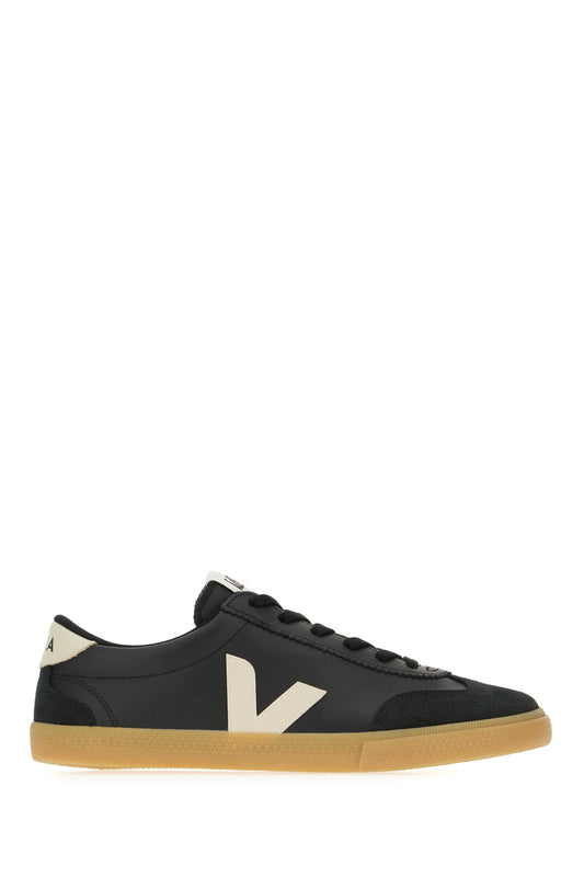 SNEAKERS_VO2020510B_BLACKPIERRE_Image_1
