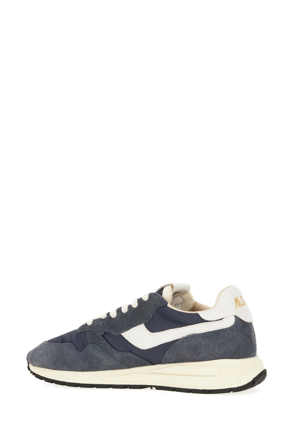 SNEAKERS_WWLMNC30_WHITESPACE_Image_3