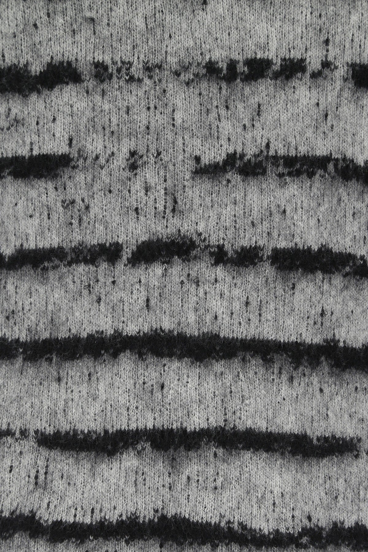 SWEATER_665838Y75BX_1073_Image_3