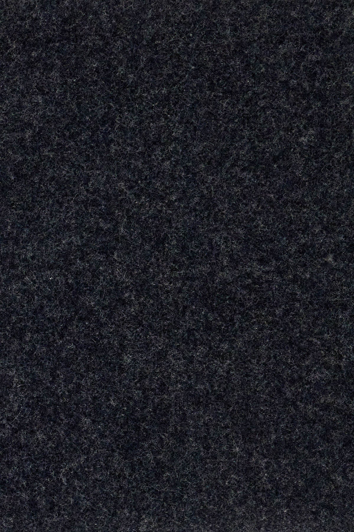 Sciarpa_in_cashmere_blu_navy_FXS416B1VY_F1Y8C_Image_3