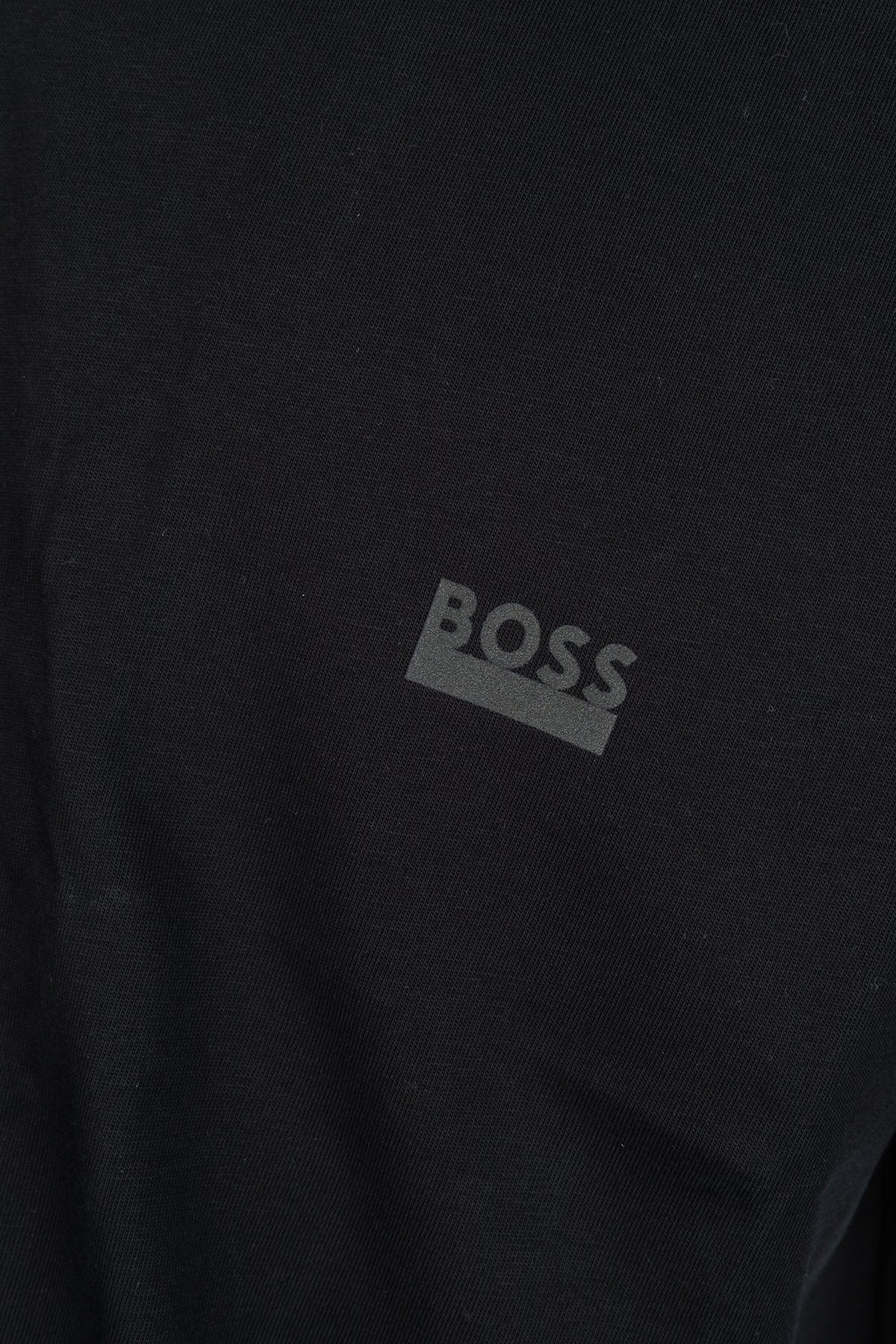 T-SHIRT_50531401_001_Image_3