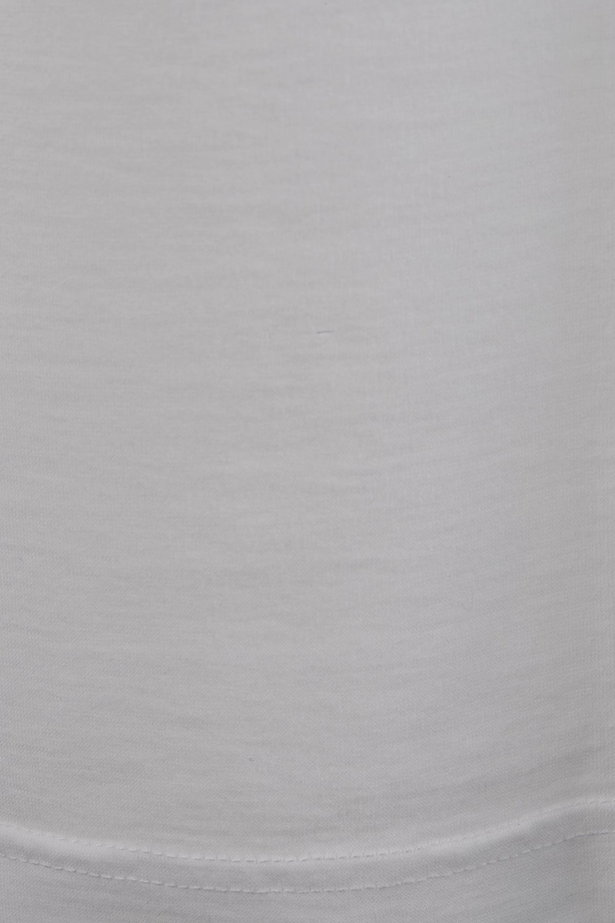 T-SHIRT_68261_03_Image_3